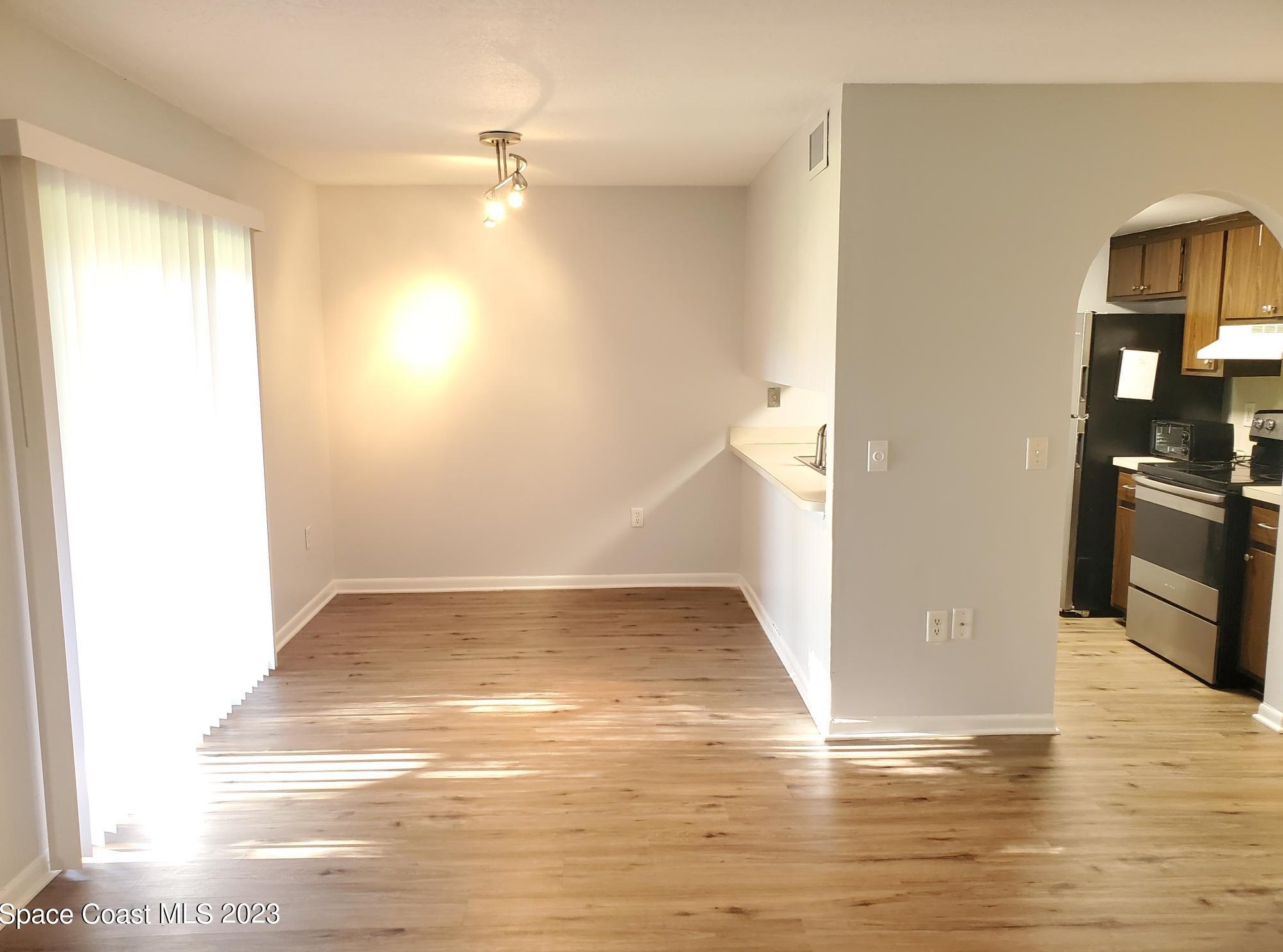 147 San Juan Cir, Melbourne FL  32935-5419 exterior