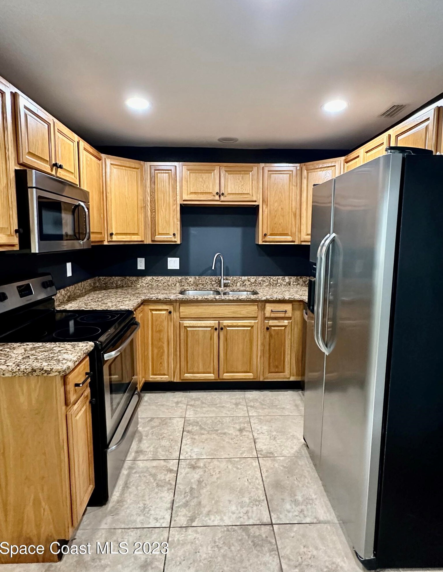 1452 Guava Ave, Melbourne, FL 32935