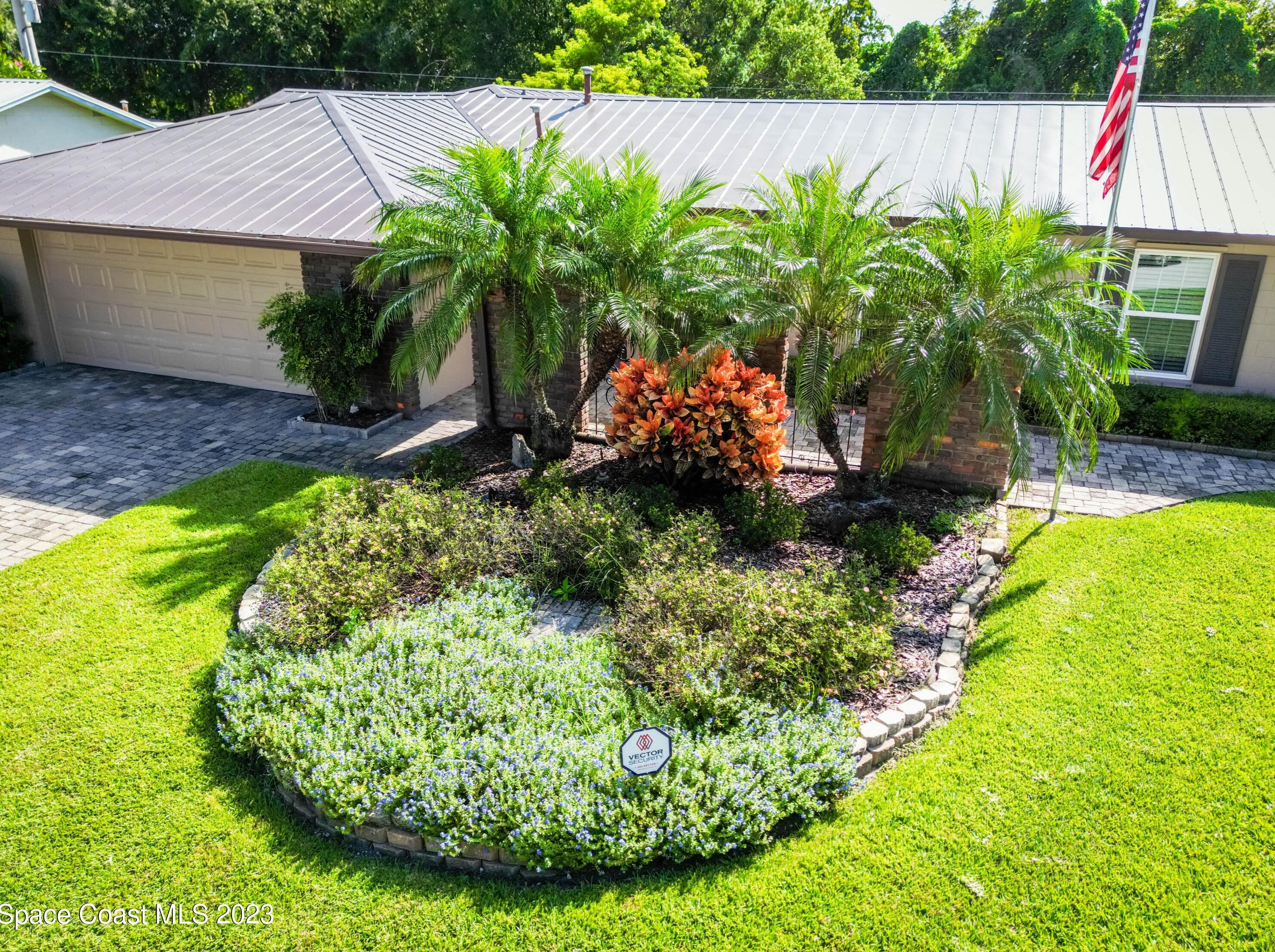 2865 Las Palmas Dr, Titusville, FL 32780