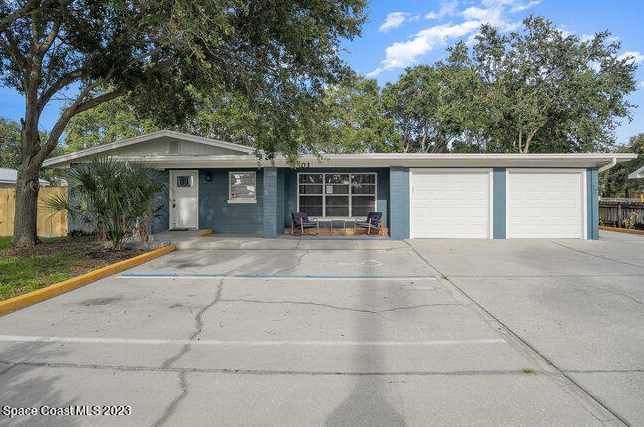1503 Pine St, Melbourne, FL 32901-3120
