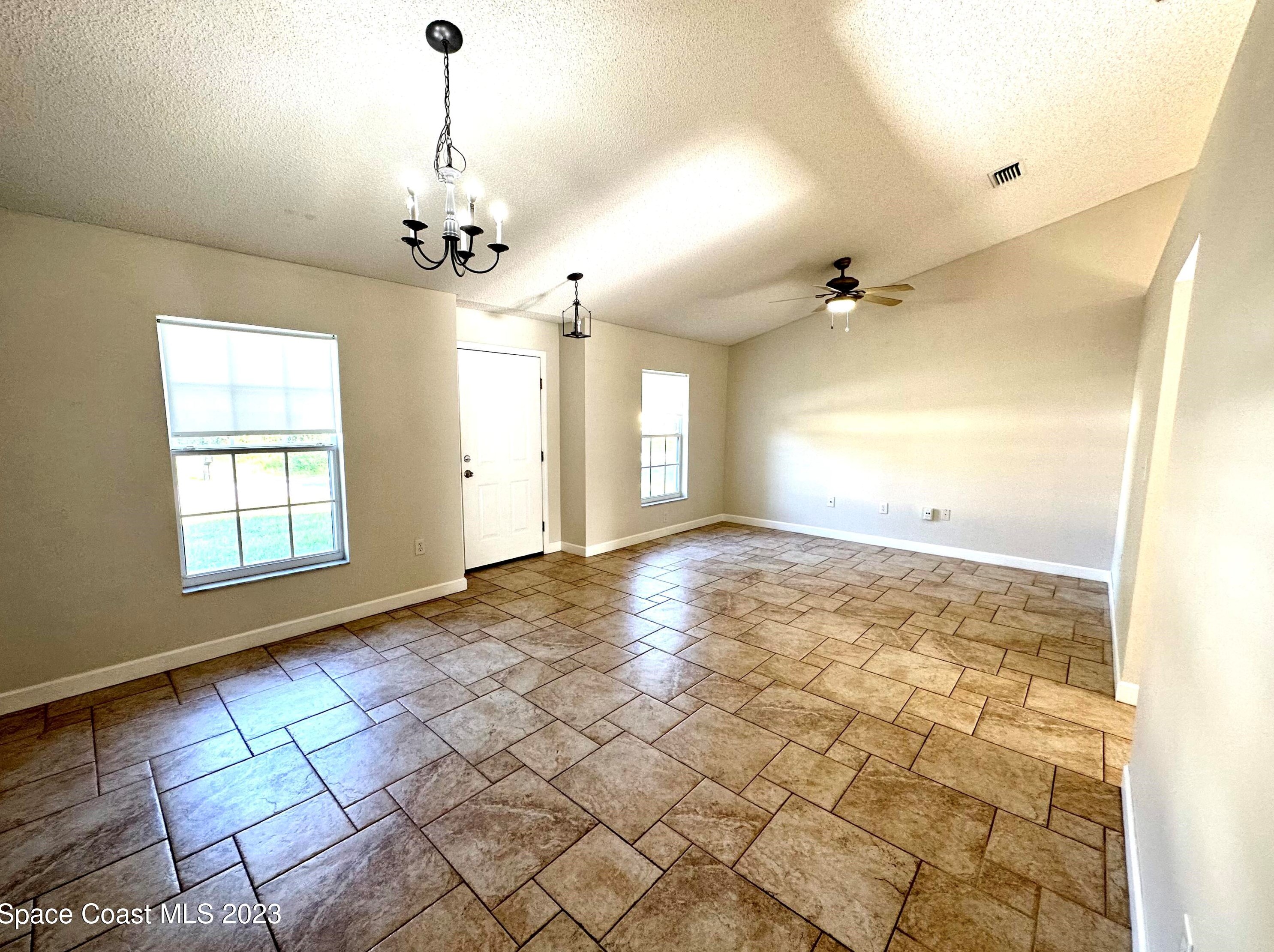 842 Aruba Ave Se, Melbourne, FL 32909