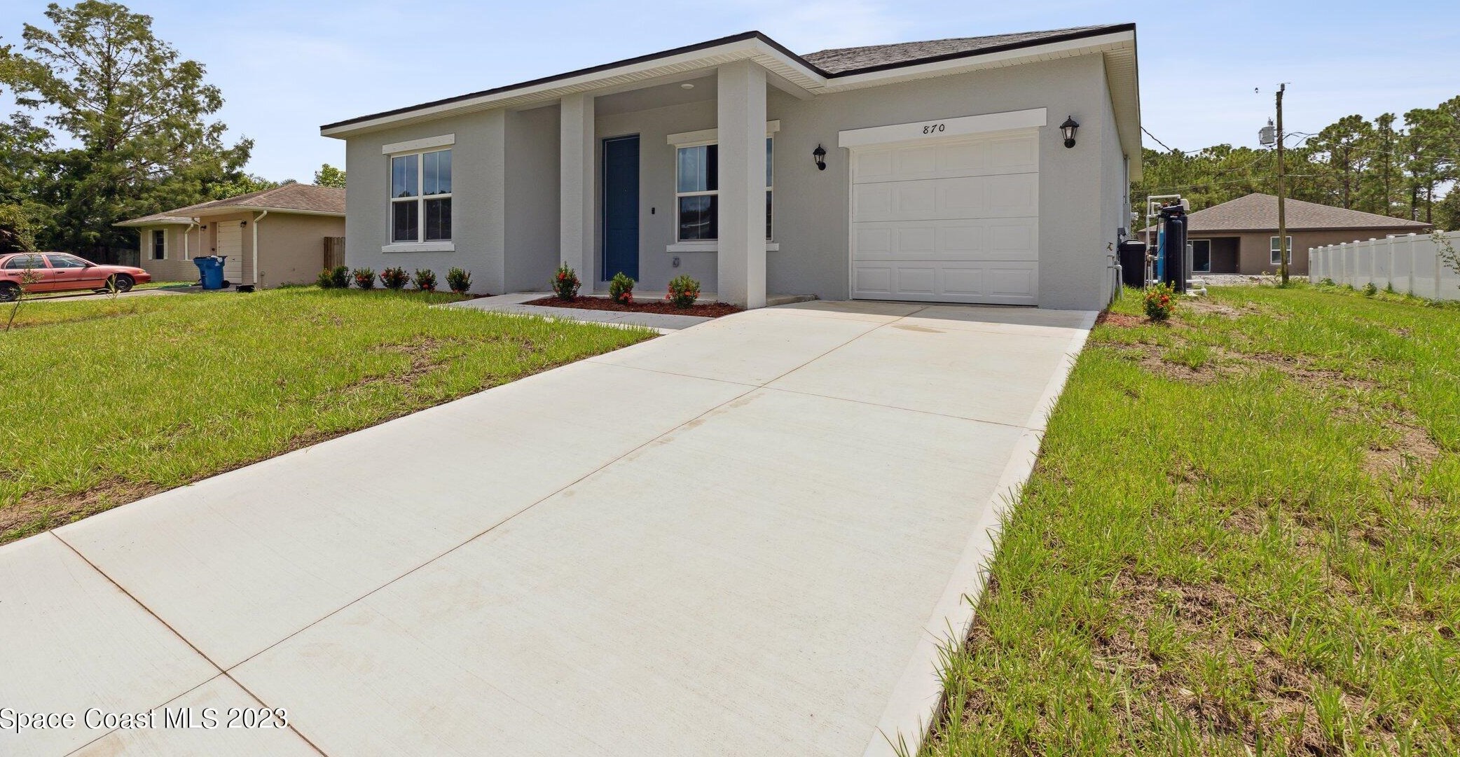 870 Wakaw Ln, Melbourne, FL 32908-1827