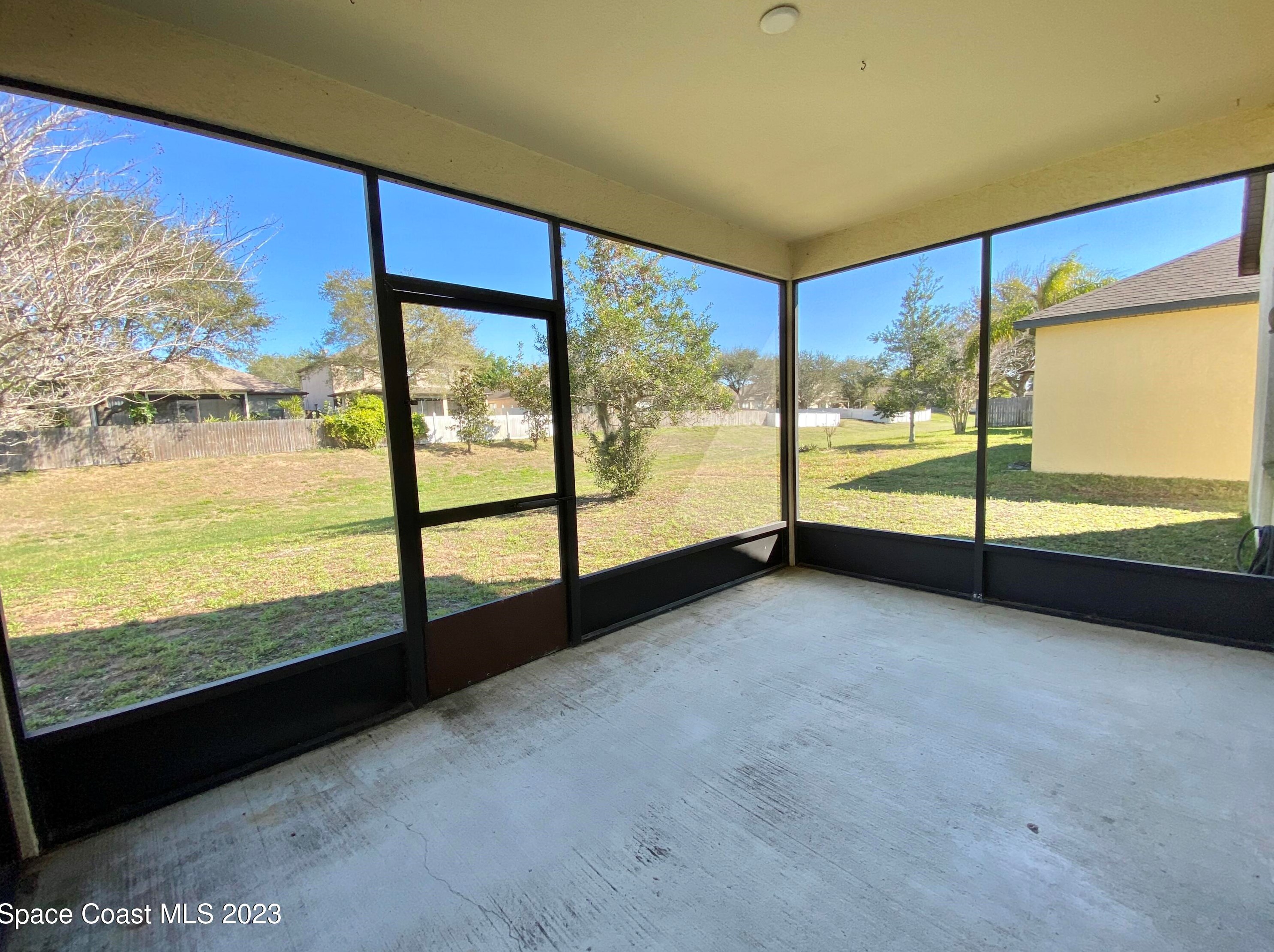 622 Marian Ct, Titusville, FL 32780