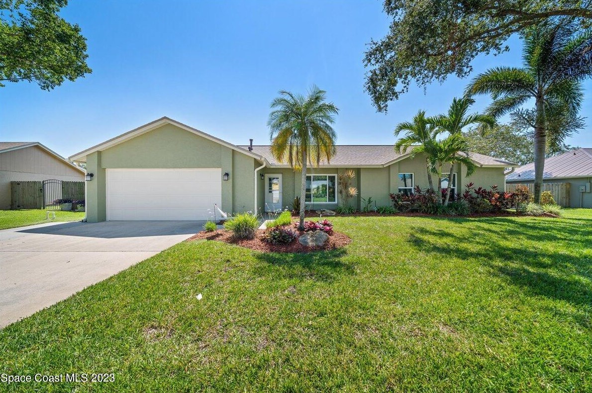 2529 Majestic Ave, Melbourne, FL 32934-7573