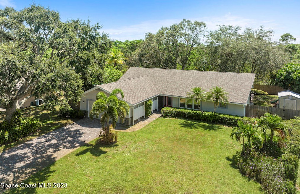 475 10th Pl Sw, Vero Beach, FL 32962