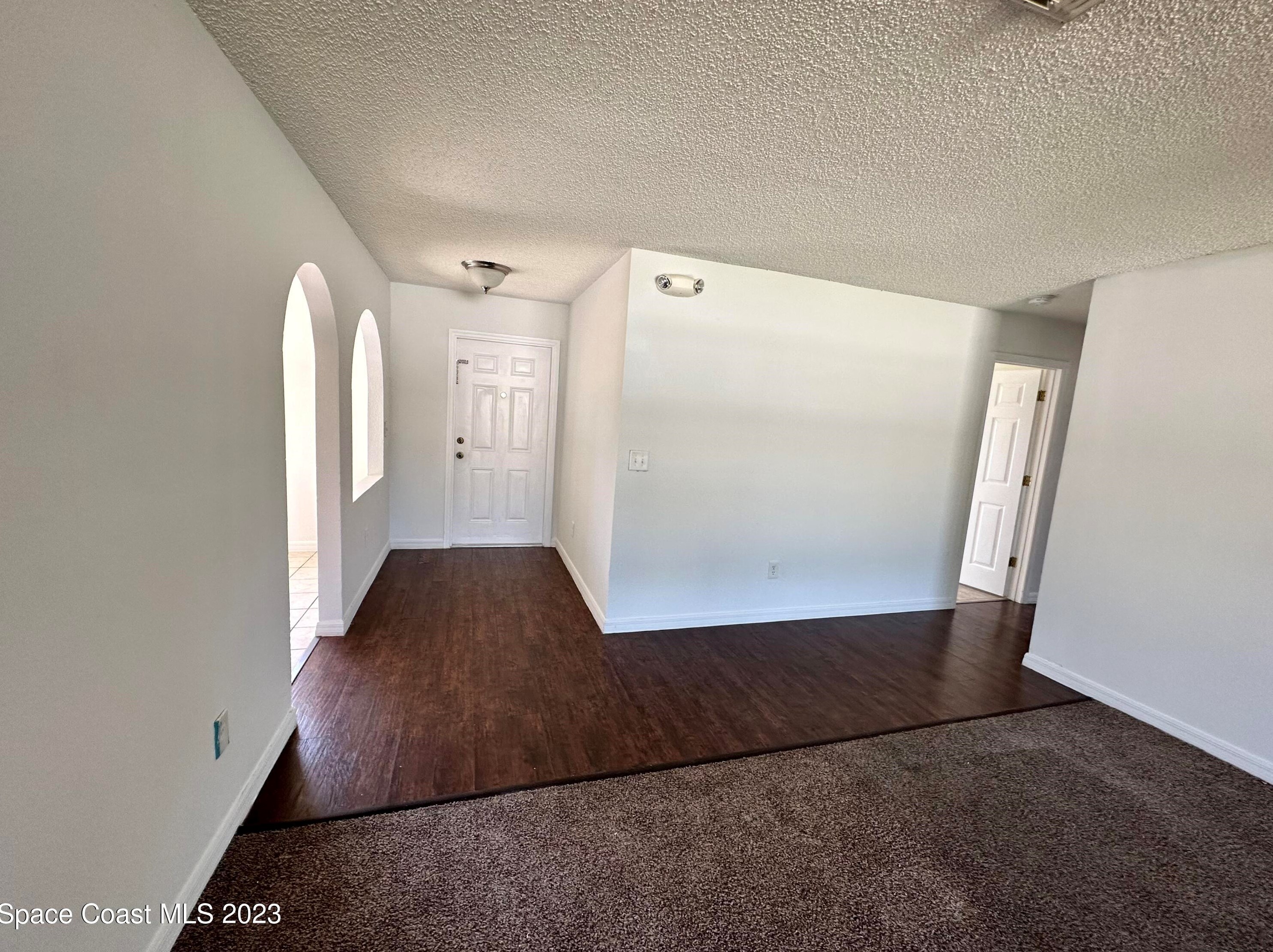 1398 Jupiter Blvd Nw, Melbourne, FL 32907
