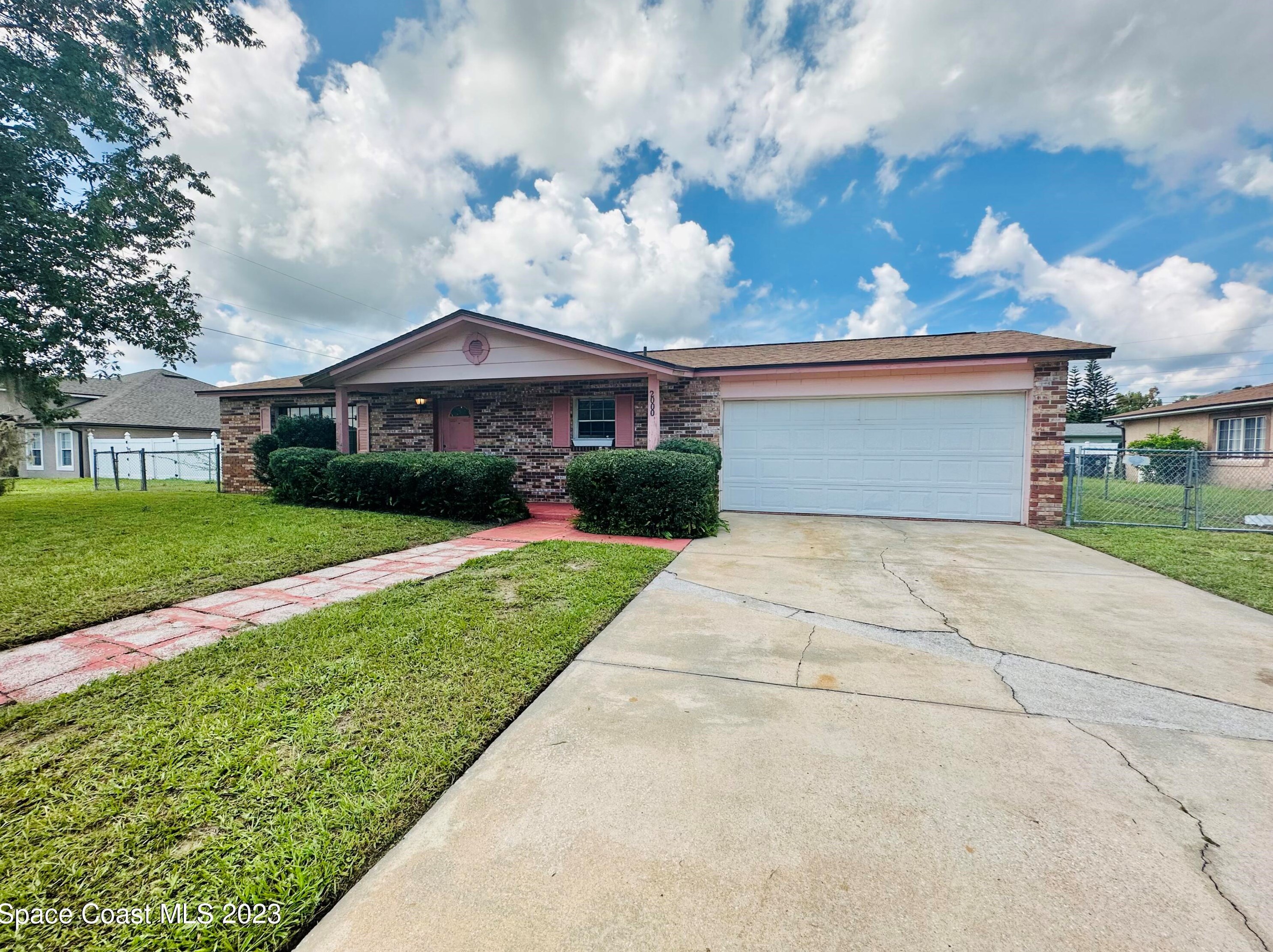 2000 White Sands Dr, Titusville, FL 32780