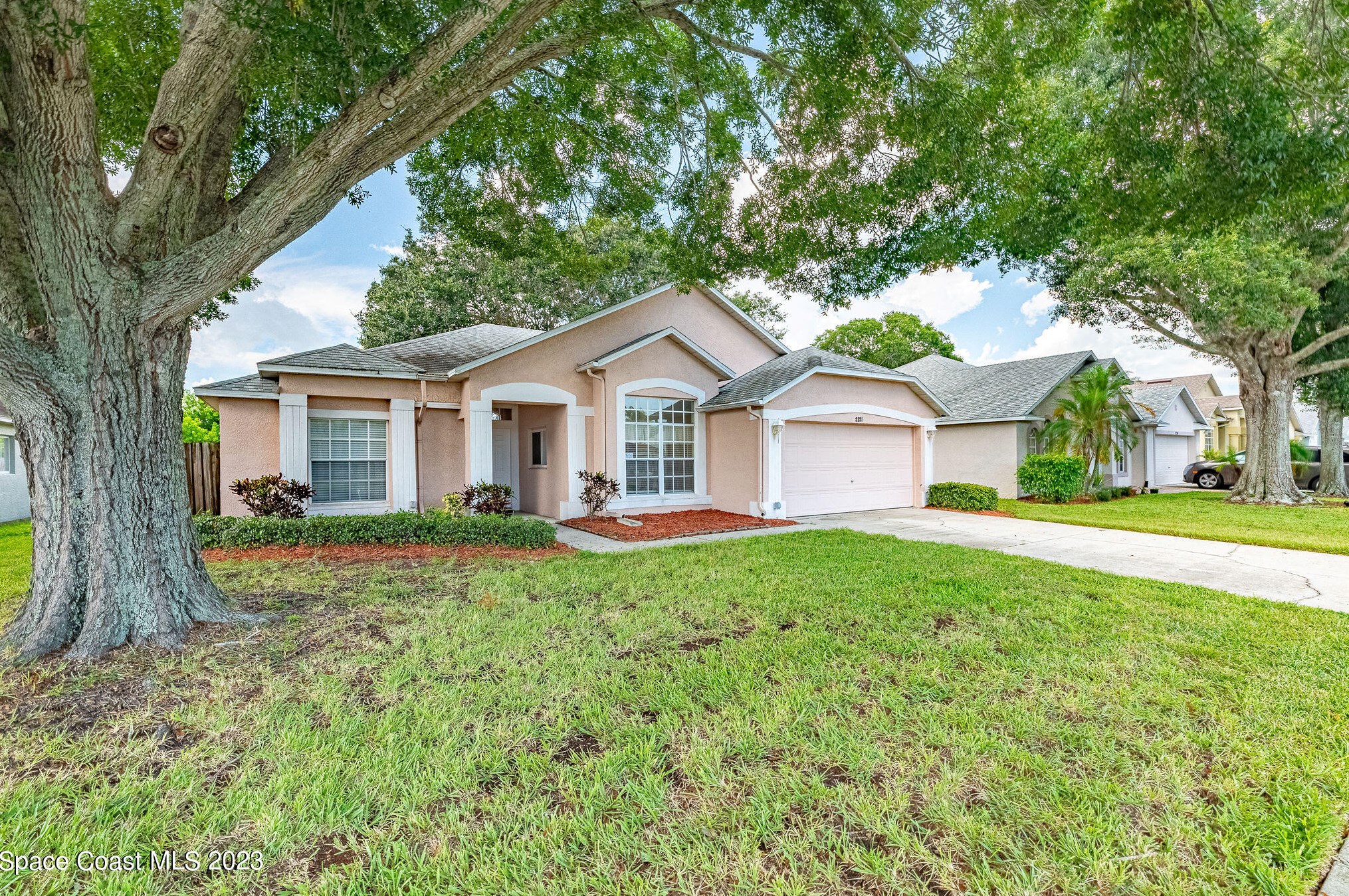 2120 Hedgerow Dr, Merritt Island, FL 32953