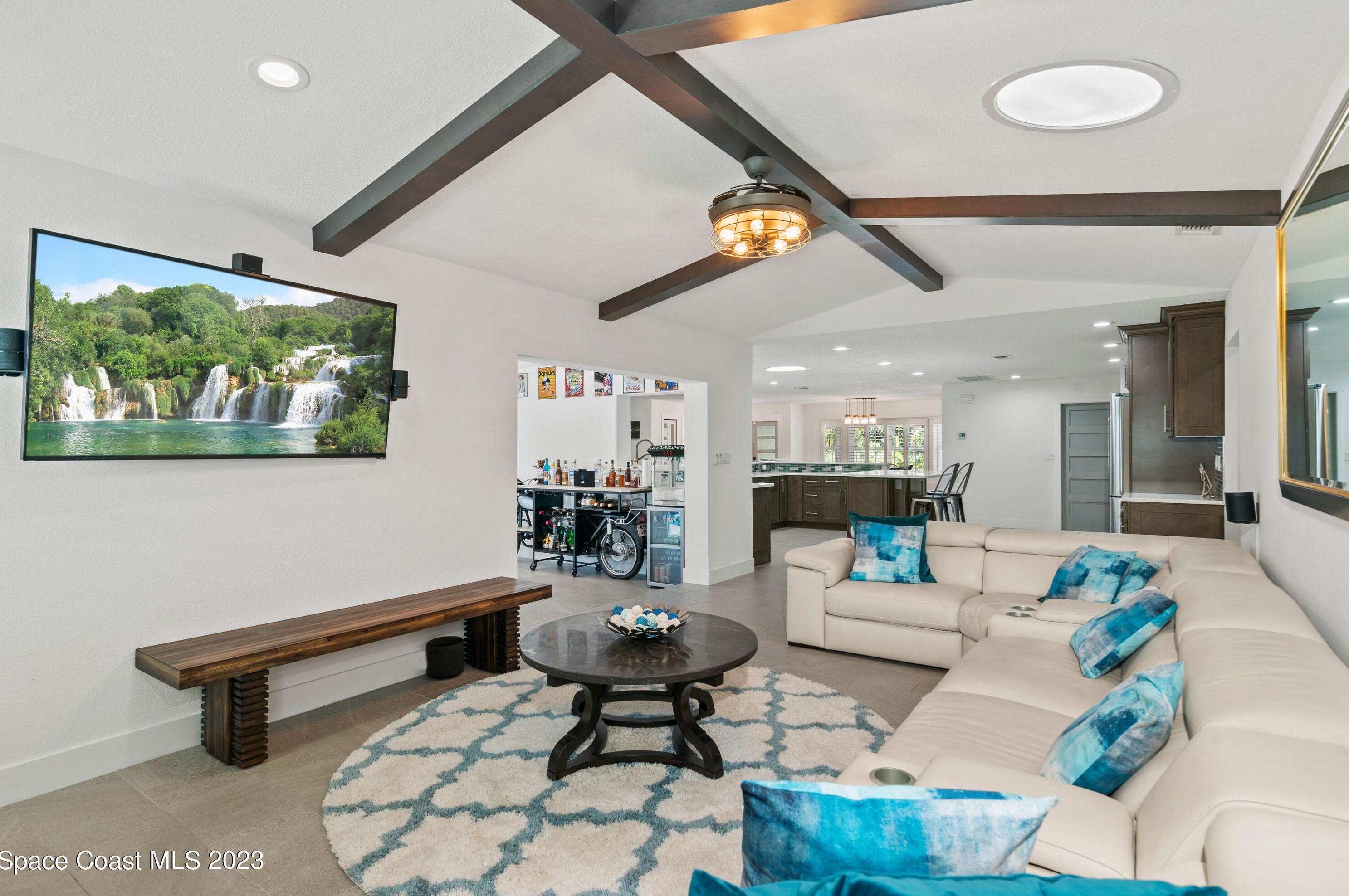 572 Spindle Palm Dr, Melbourne FL  32903-3855 exterior