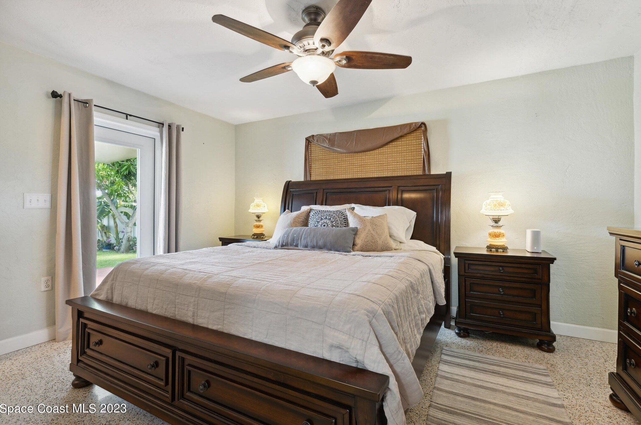 280 Alabama Ave, Merritt Island FL  32953-3318 exterior