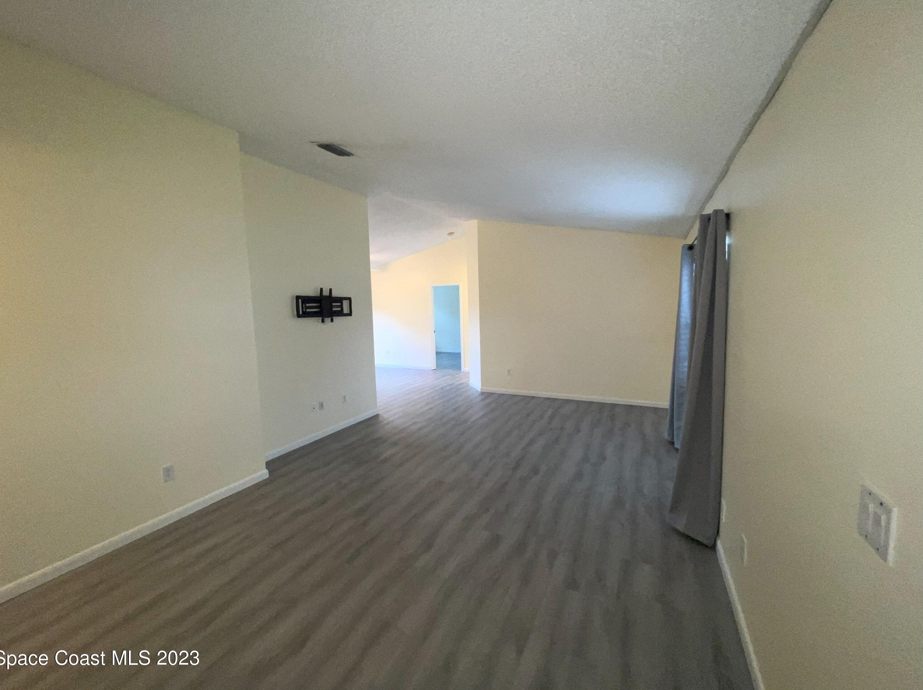 516 Seaport Ter Se, Melbourne, FL 32909