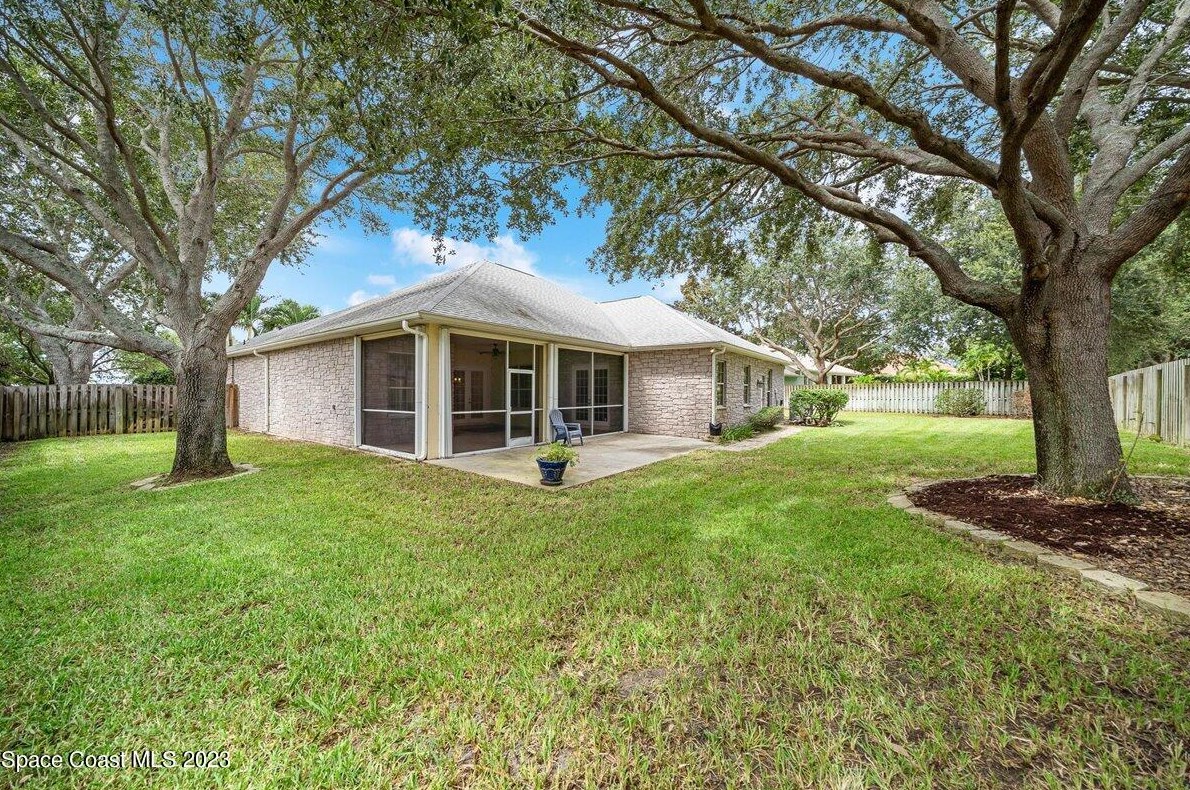 2622 Little Bend Pl, Merritt Island FL  32952-4162 exterior