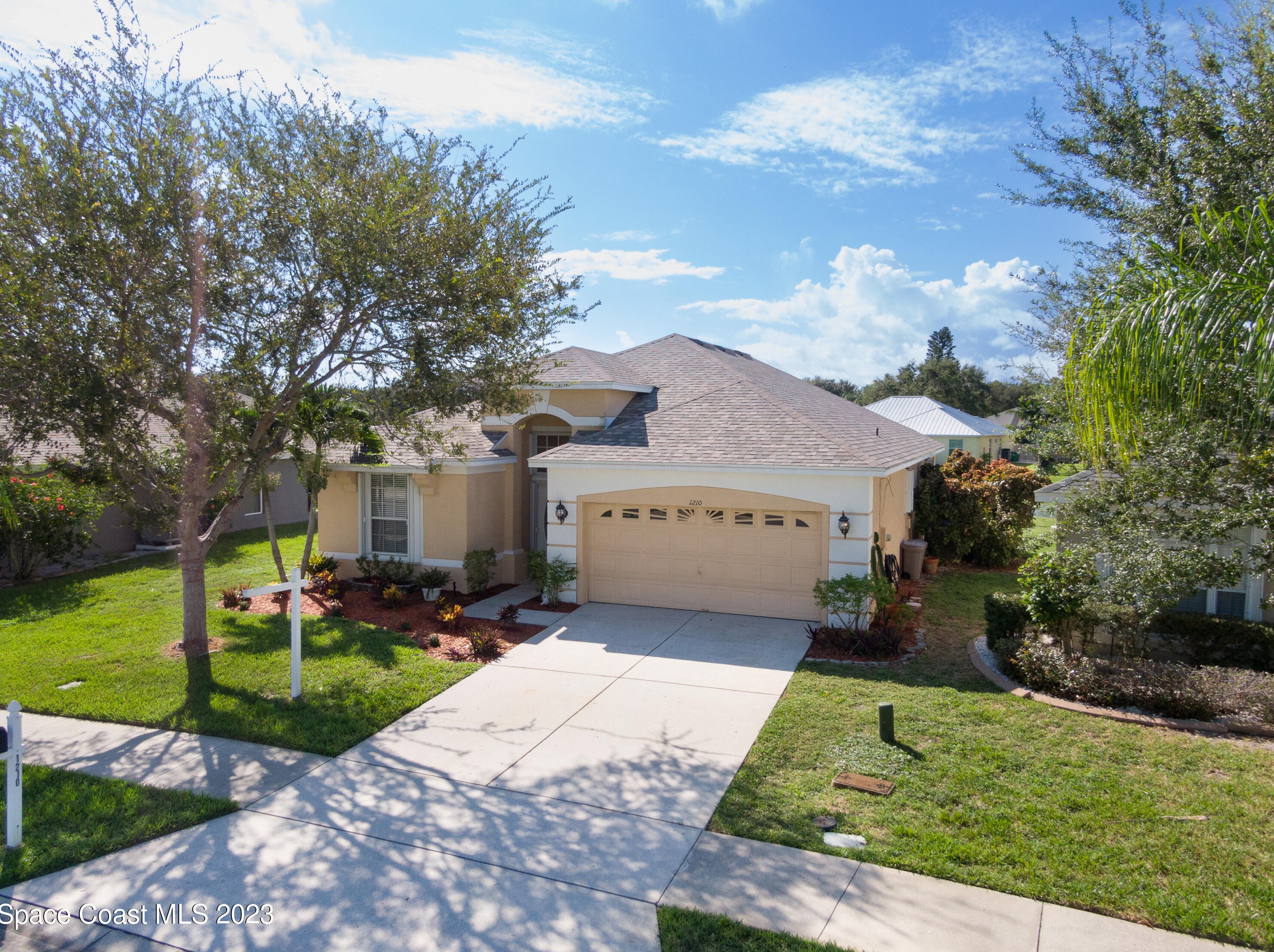 1210 Potomac Dr, Merritt Island, FL 32952-7221