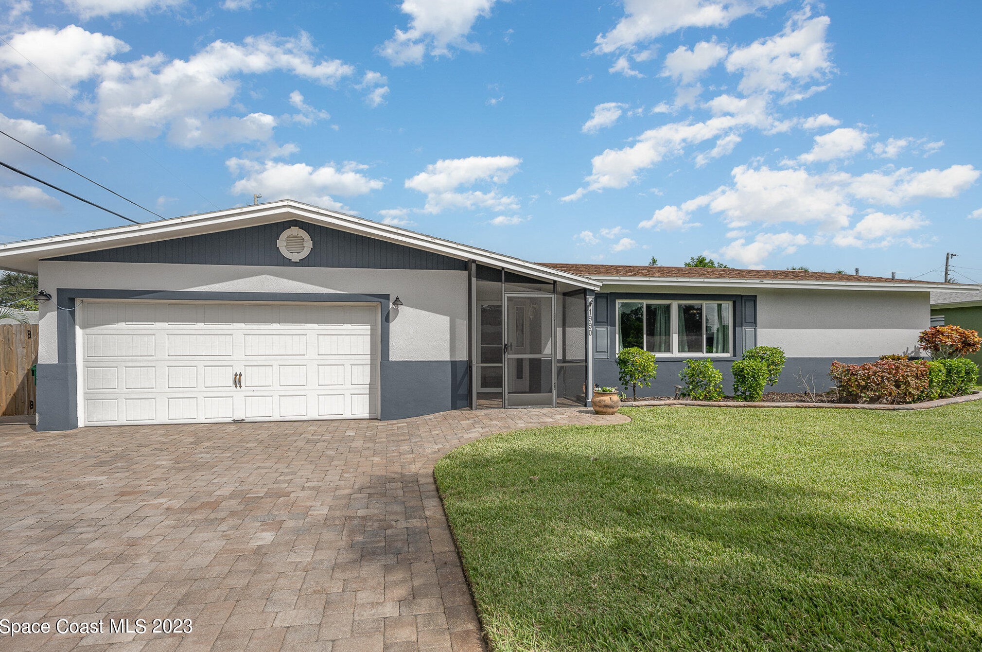 1990 Sunrise Dr, Merritt Island, FL 32952-5553