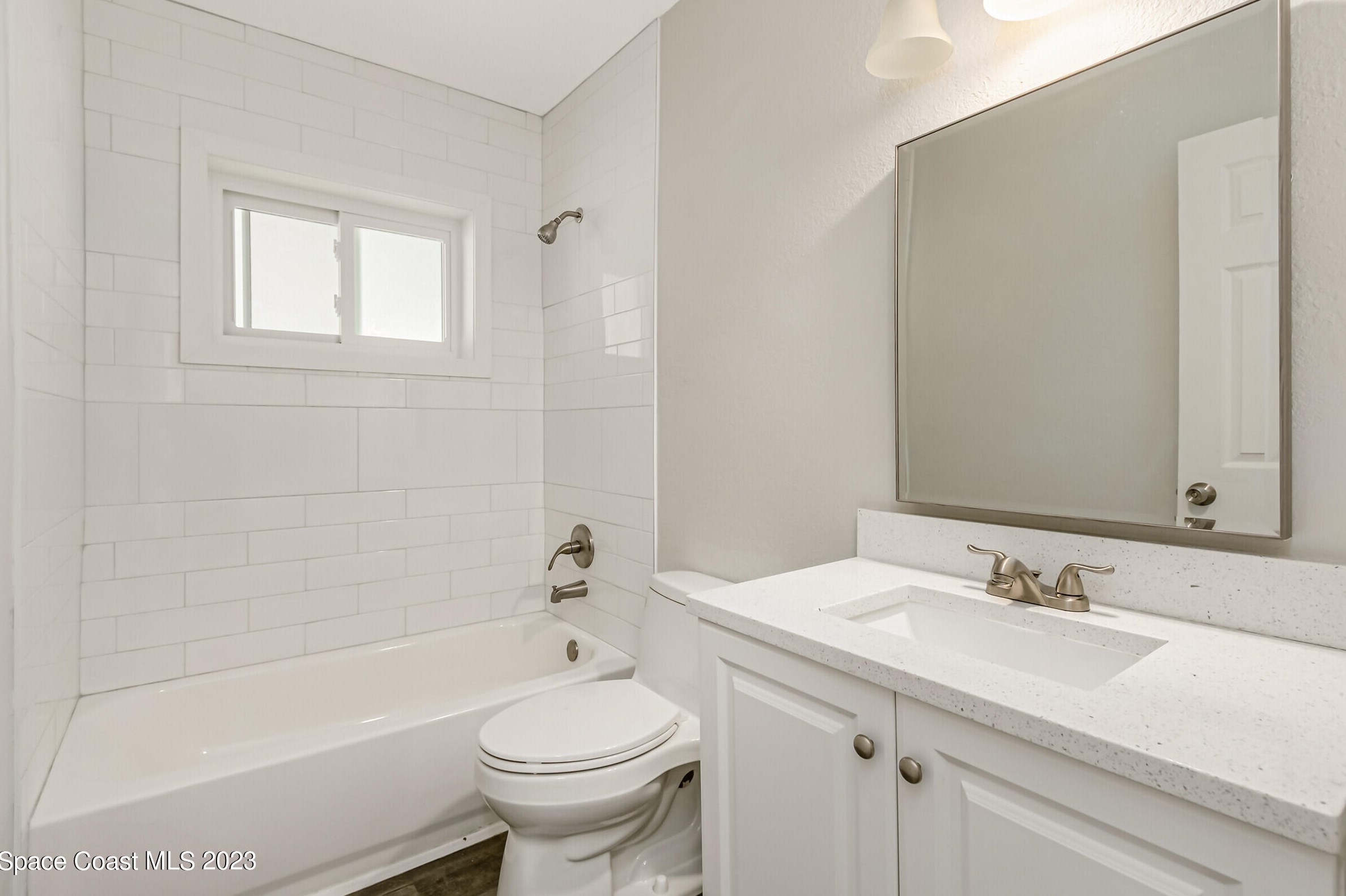 426 Neptune Dr, Melbourne FL  32907-1507 exterior