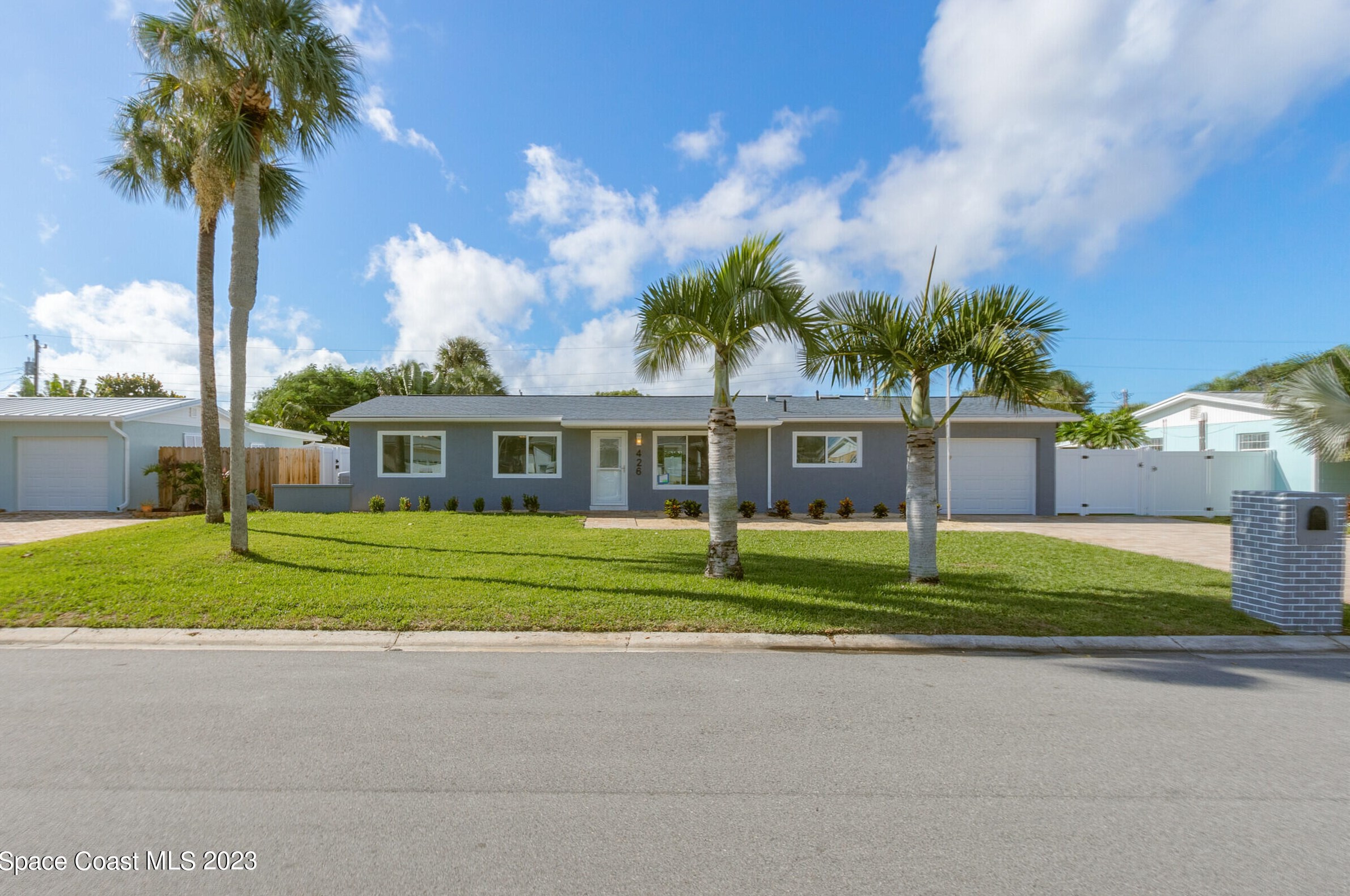 426 Neptune Dr, Melbourne FL  32907-1507 exterior