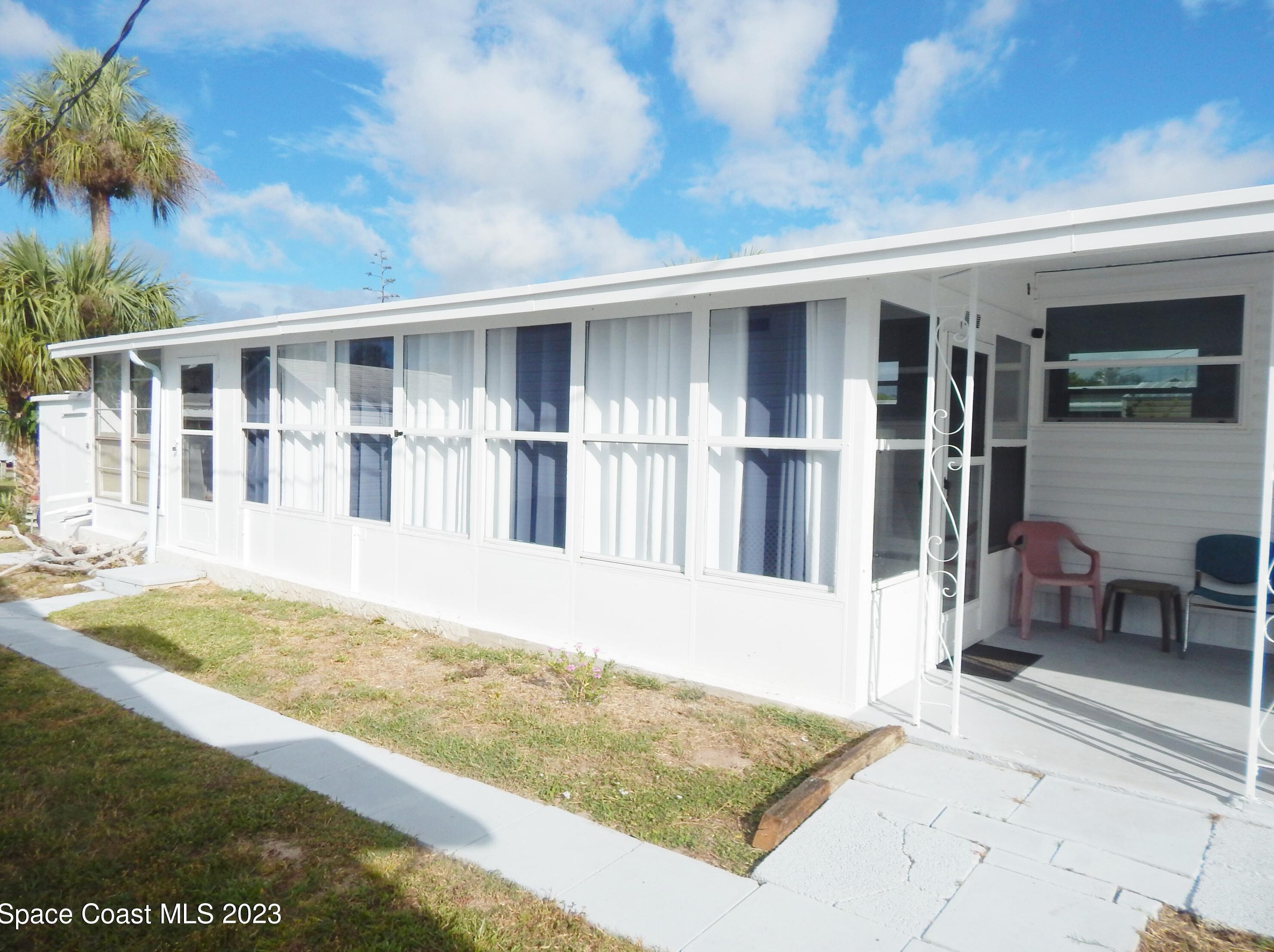 1431 Turkey Crk Dr, Melbourne FL  32905-4320 exterior