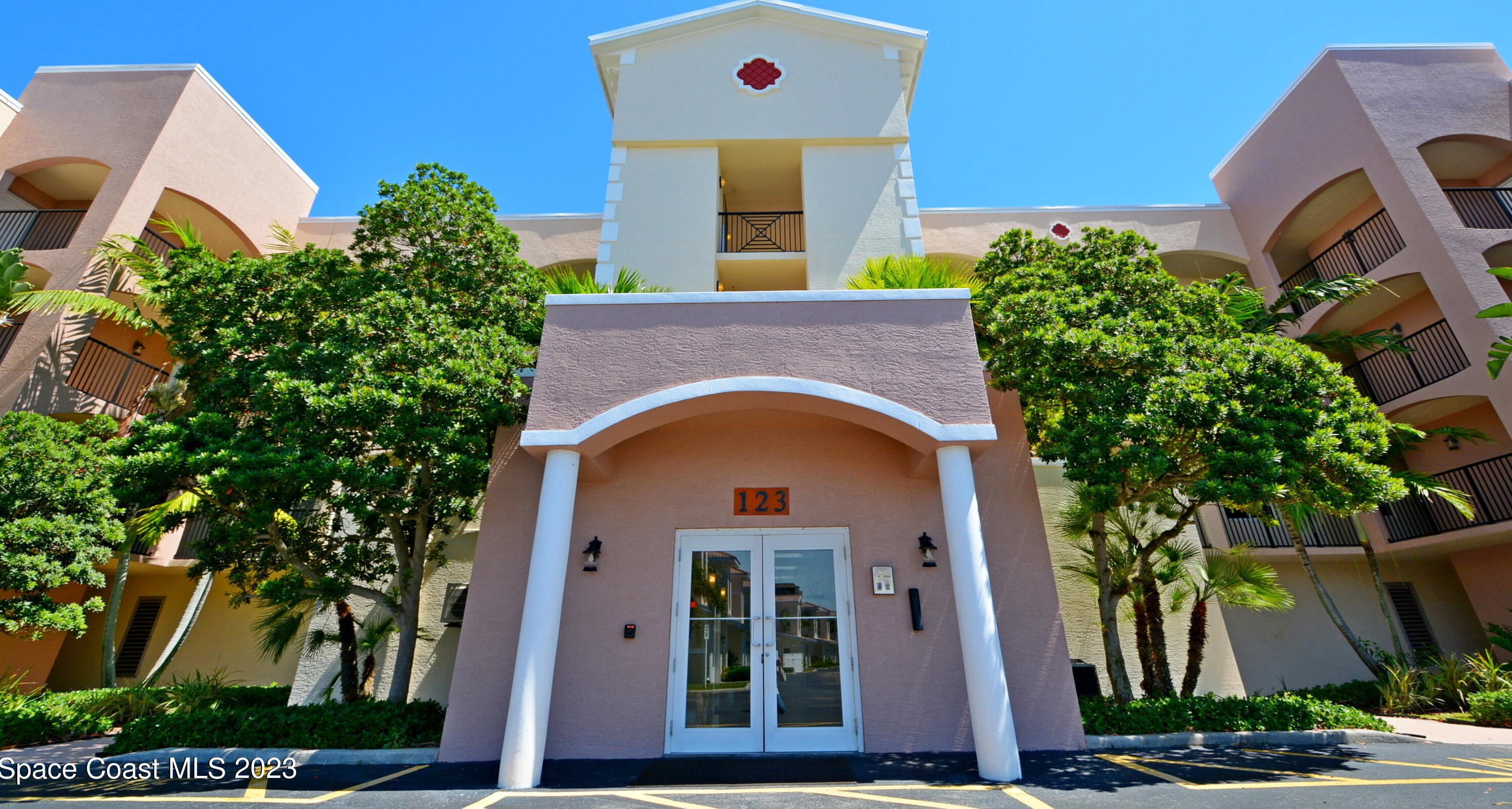 123 Lancha Cir #101, Melbourne, FL 32937