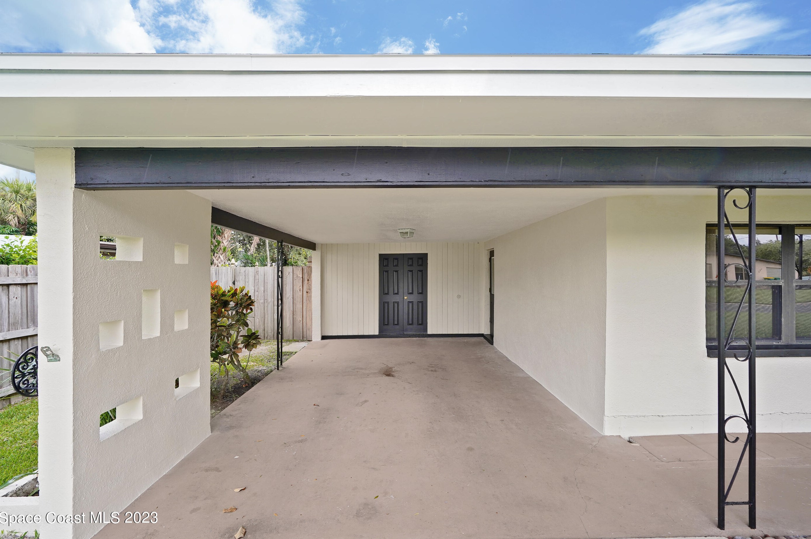 410 Nelson Dr, Merritt Island, FL 32953-4719