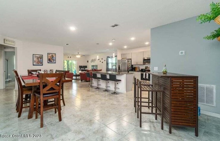183 Copenhaver Ave Ne, Melbourne, FL 32907