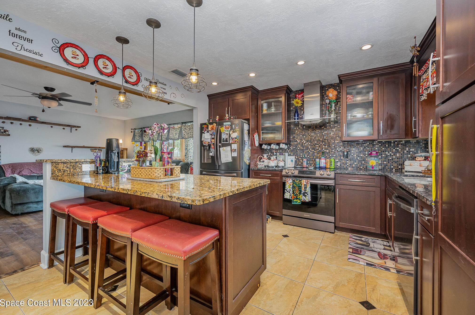 1368 Prospect Cir, Melbourne FL 32907-1129 exterior