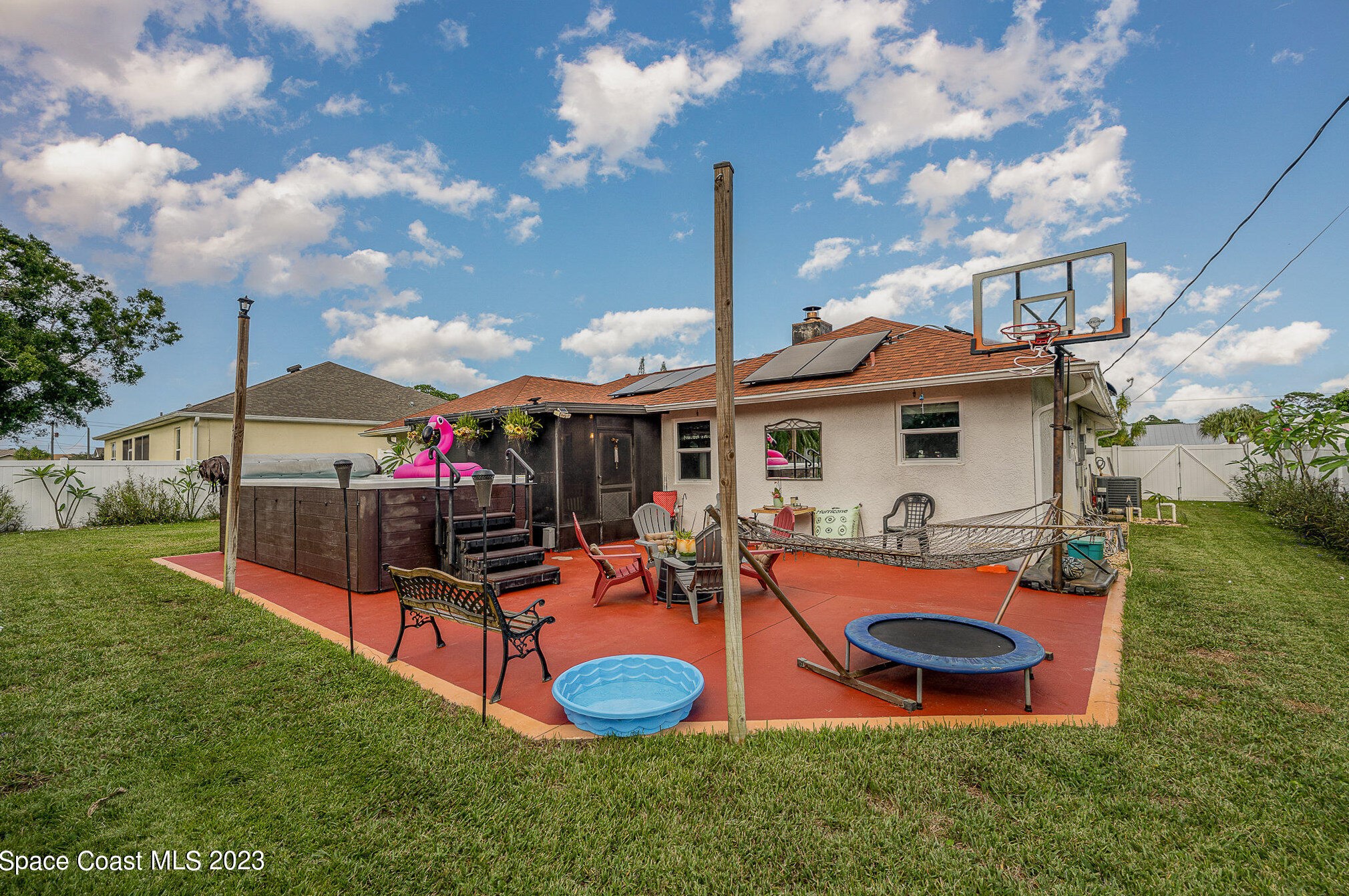 1368 Prospect Cir, Melbourne FL 32907-1129 exterior
