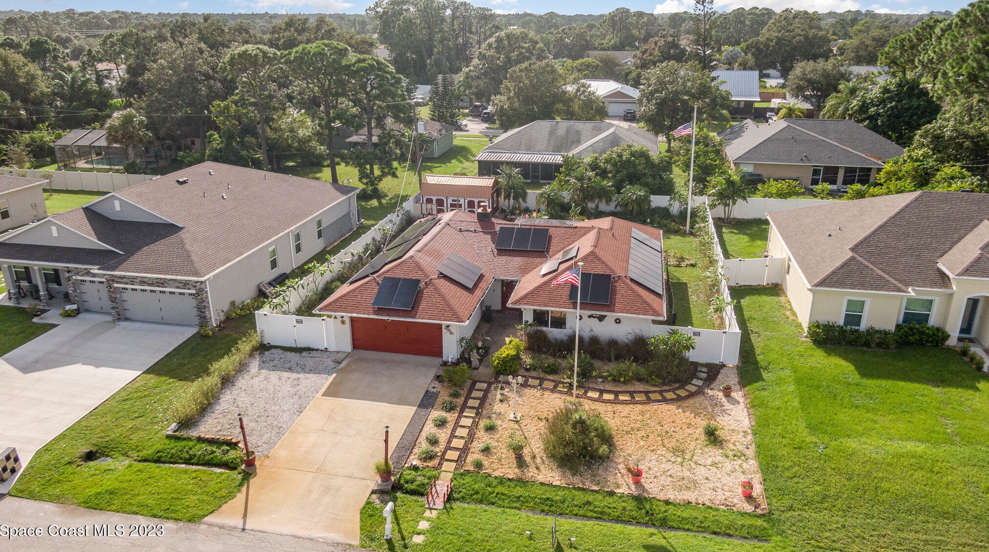 1368 Prospect Cir, Melbourne FL 32907-1129 exterior