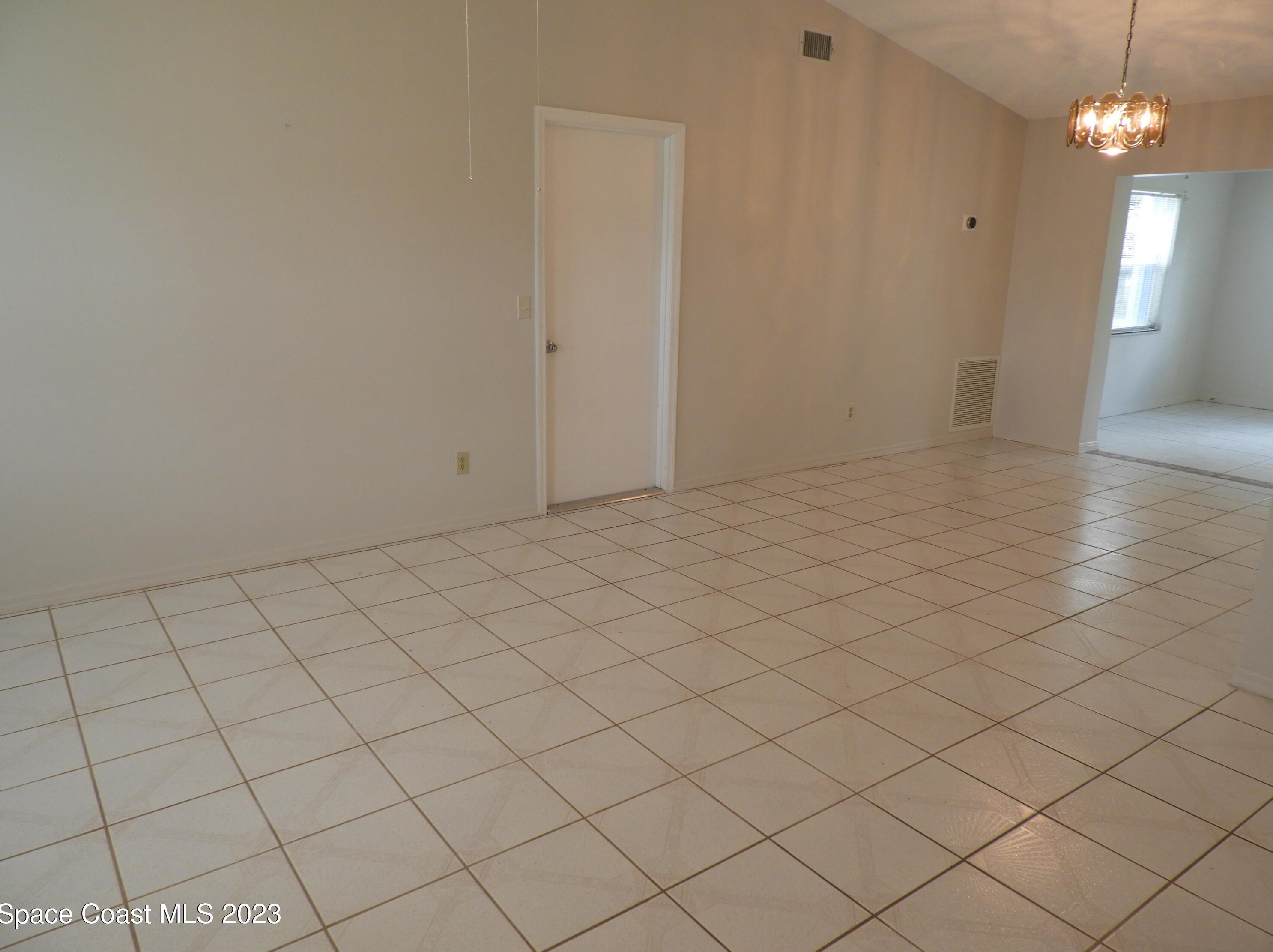 1165 Pace Dr Nw, Melbourne, FL 32907