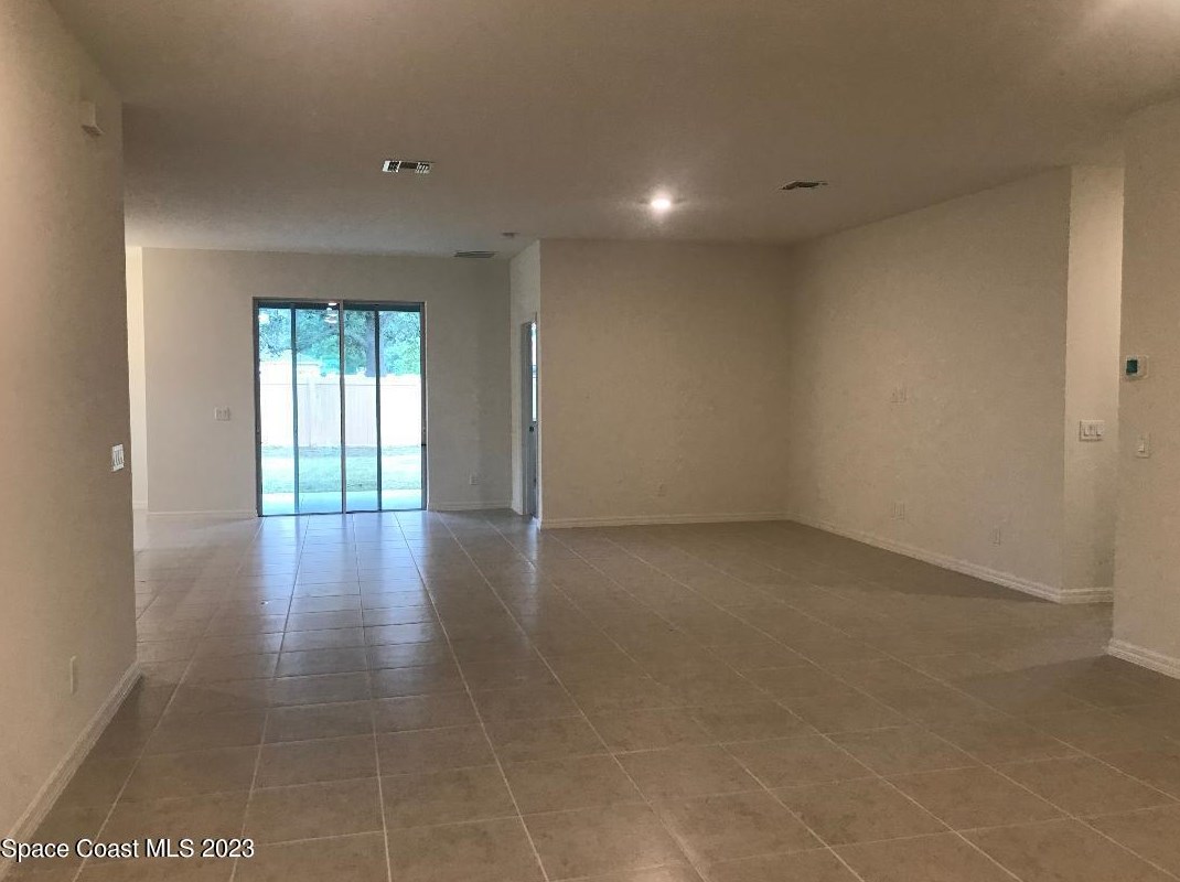 750 August St Se, Melbourne, FL 32909