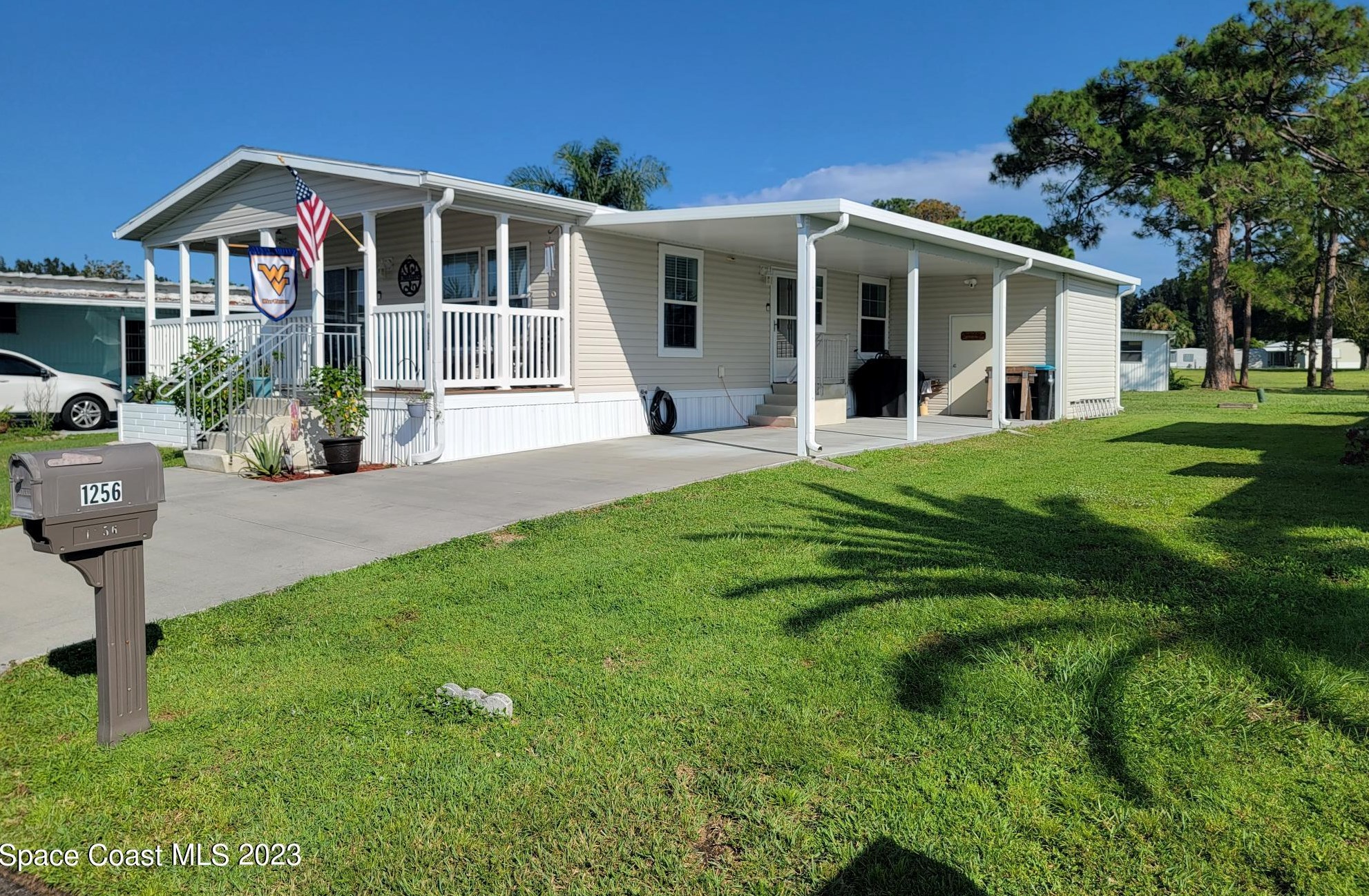 1256 Shell Ct, Melbourne, FL 32907-2156