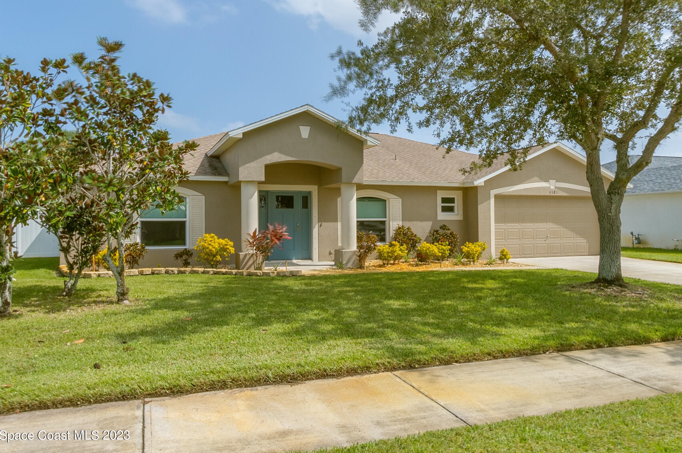 4181 Long Leaf Dr, Melbourne, FL 32940-1462