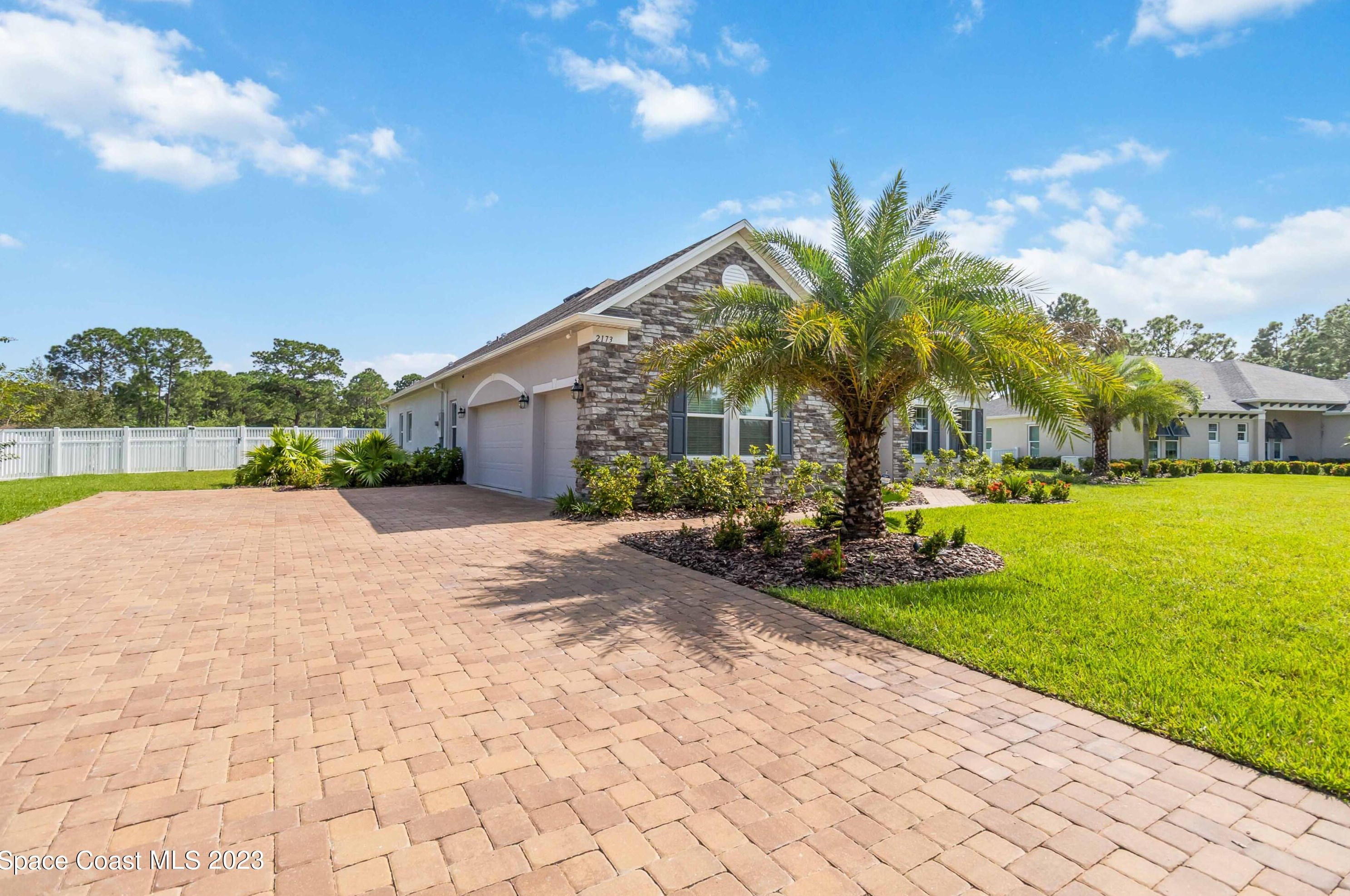 2173 Windbrook Dr, Melbourne FL  32909-6841 exterior