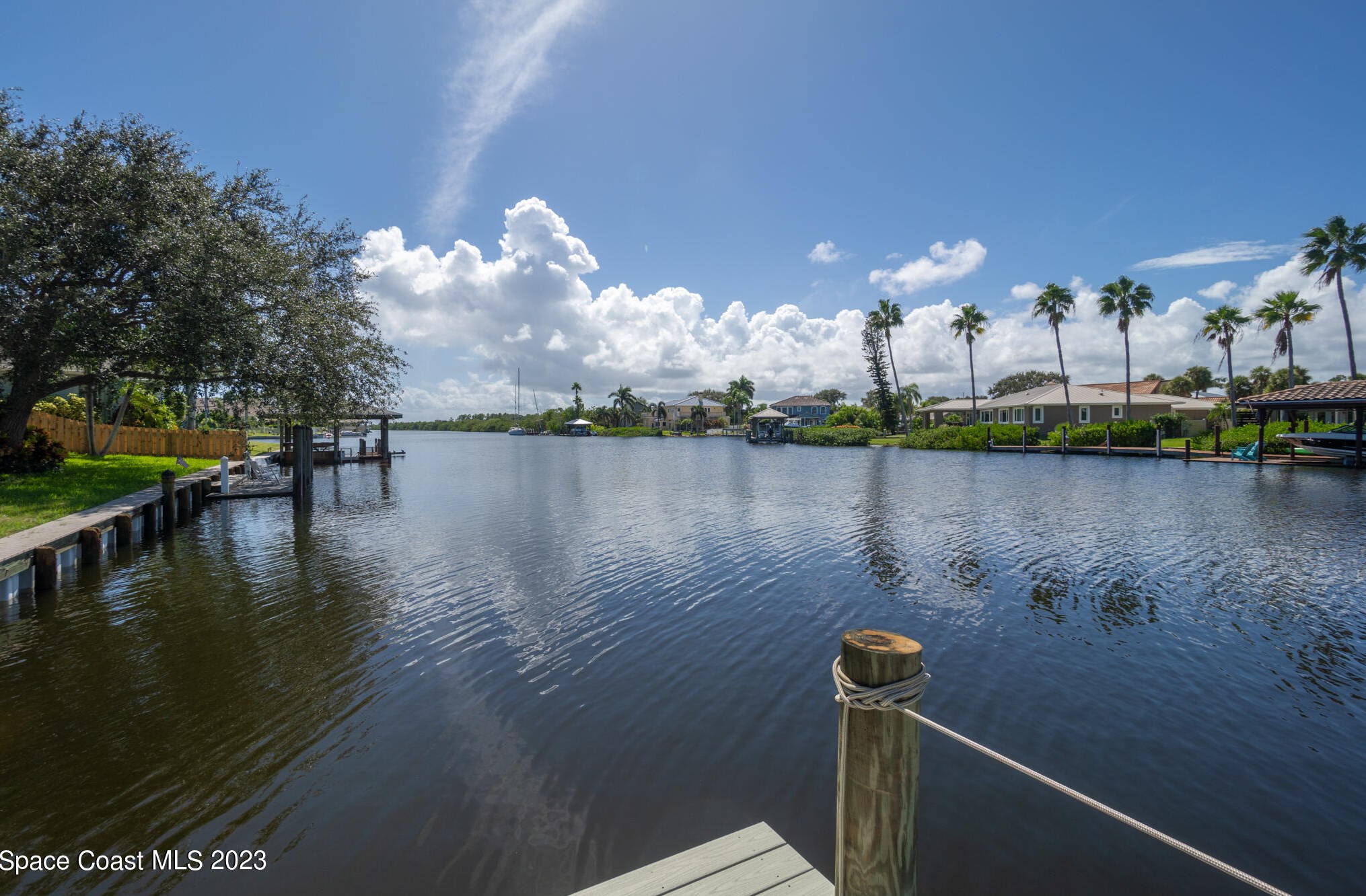 209 River Rd, Melbourne, FL 32937-3828