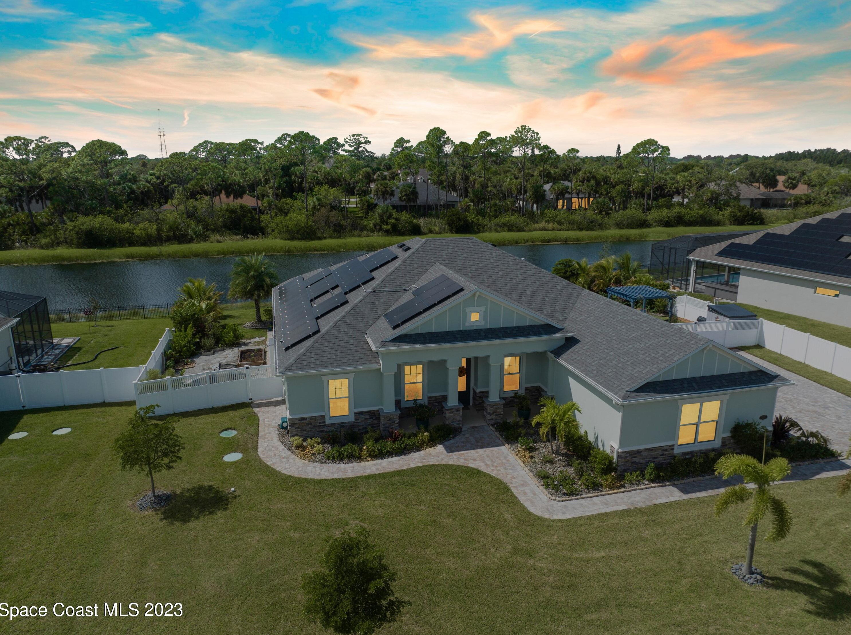 5220 Ambrosia Ln, Merritt Island, FL 32953-7528