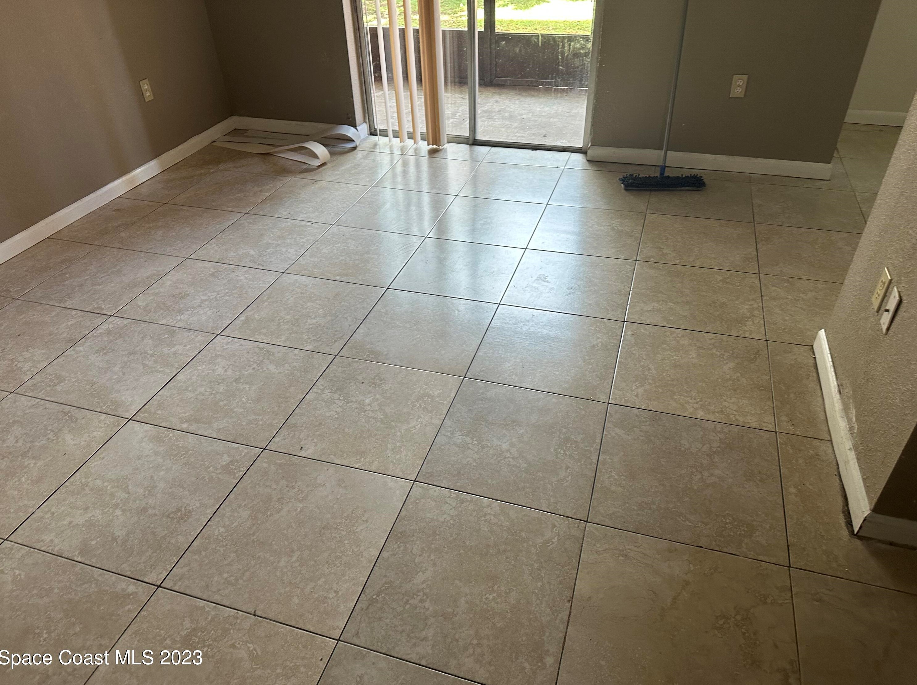 3313 Ne Pinewood, Melbourne, FL 32905