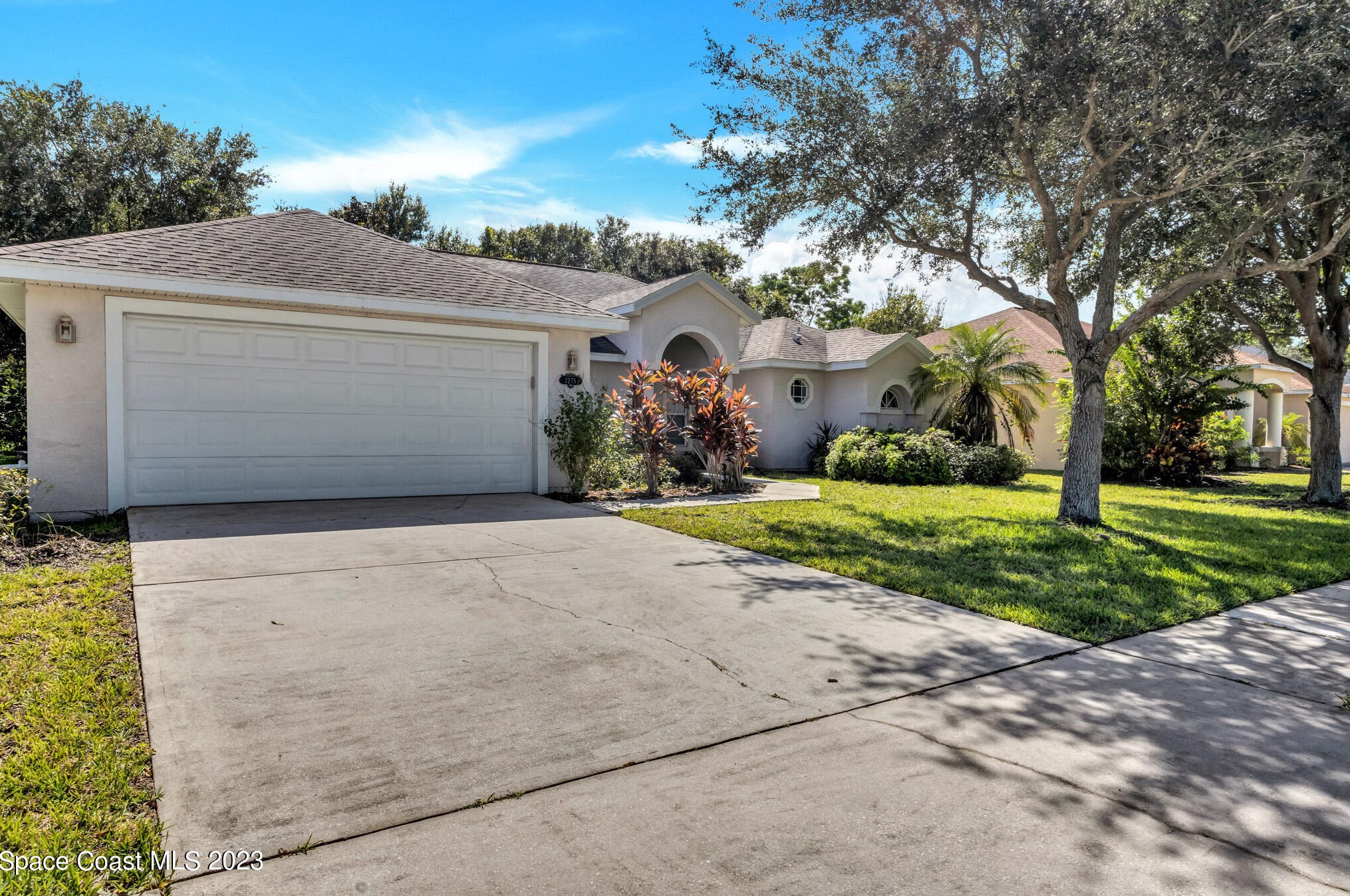 3275 Soft Breeze Cir, Melbourne, FL 32904