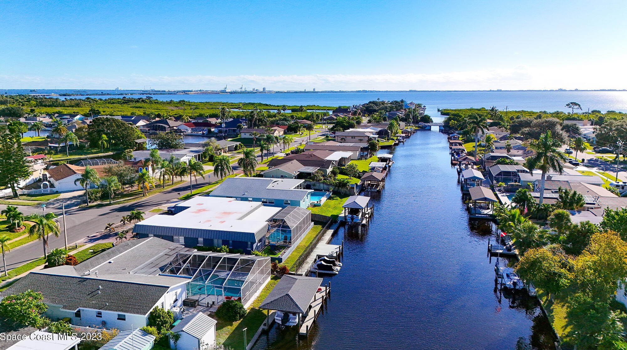 1400 Holiday Blvd, Merritt Island, FL 32952-5537