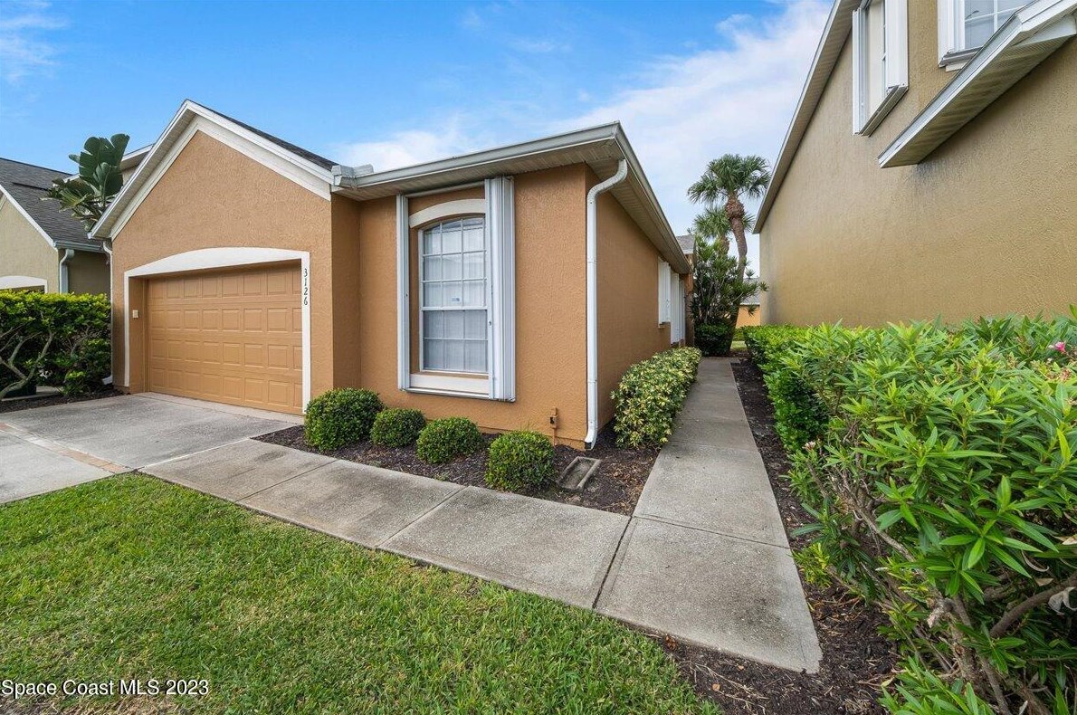 3126 Doubloon Ln, Melbourne, FL 32903