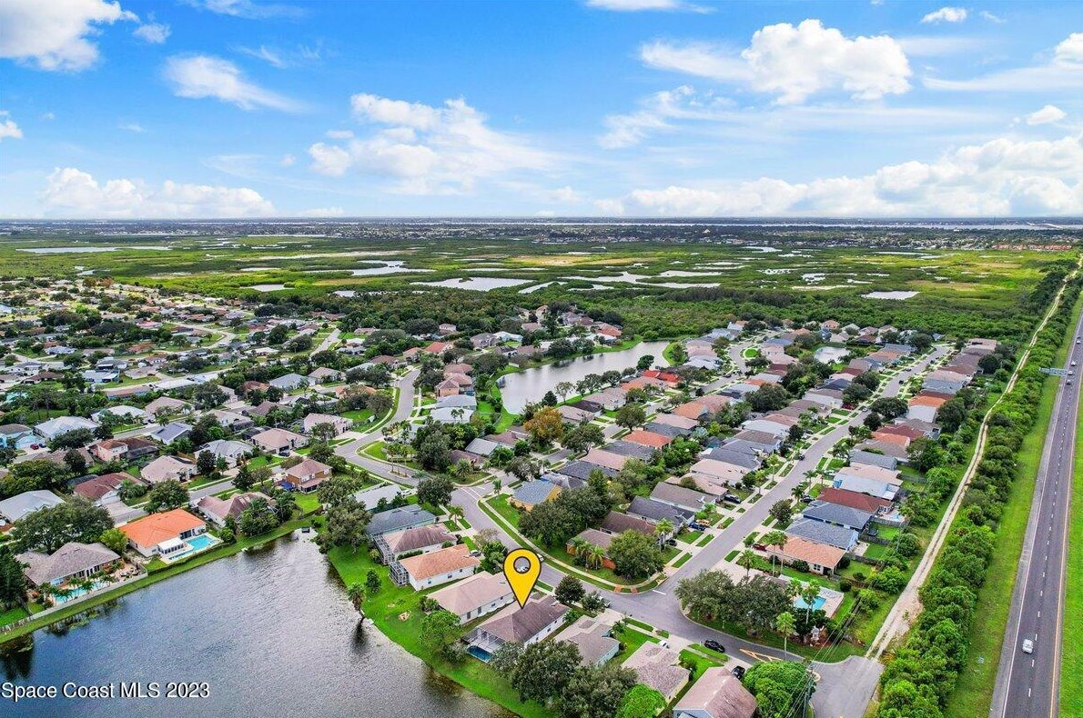 2593 Hudson Ave, Merritt Island, FL 32952-7218