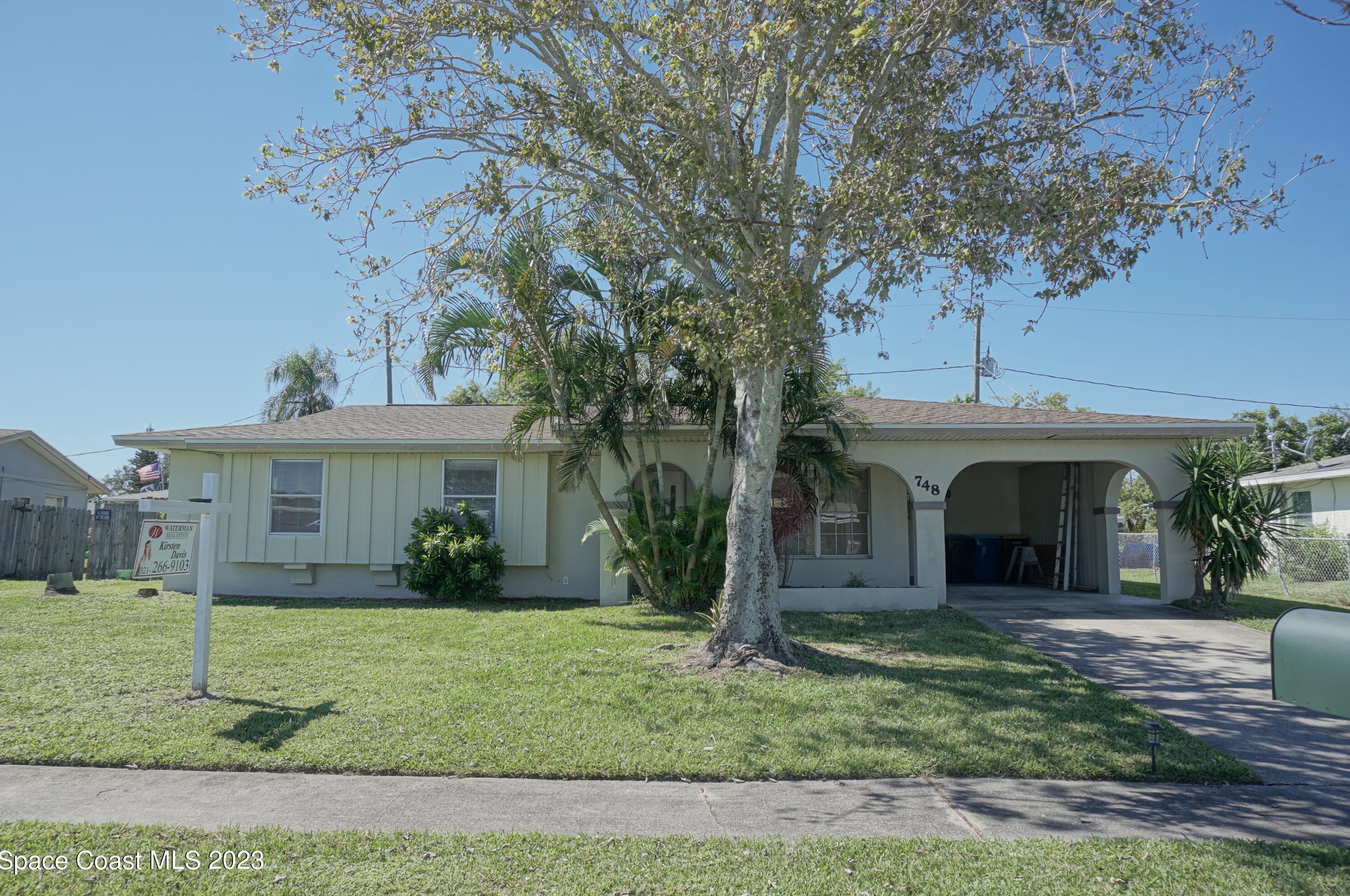 748 Angle St, Melbourne, FL 32905-5709
