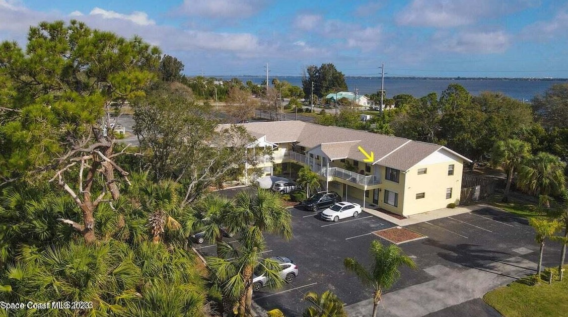 950 Varnum St Apt 9, Melbourne, FL 32935