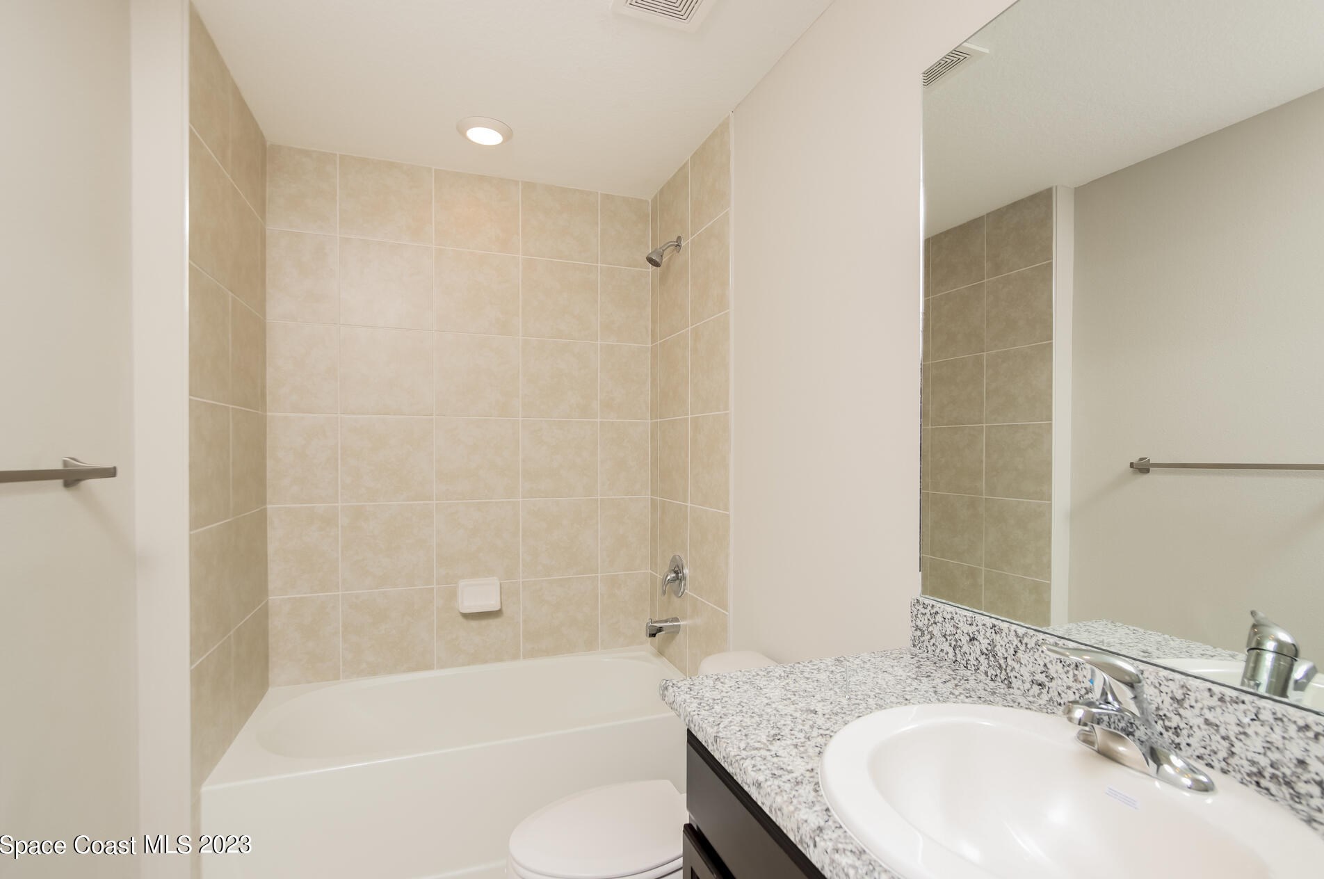 454 Dadeville St, Melbourne, FL 32909-8998