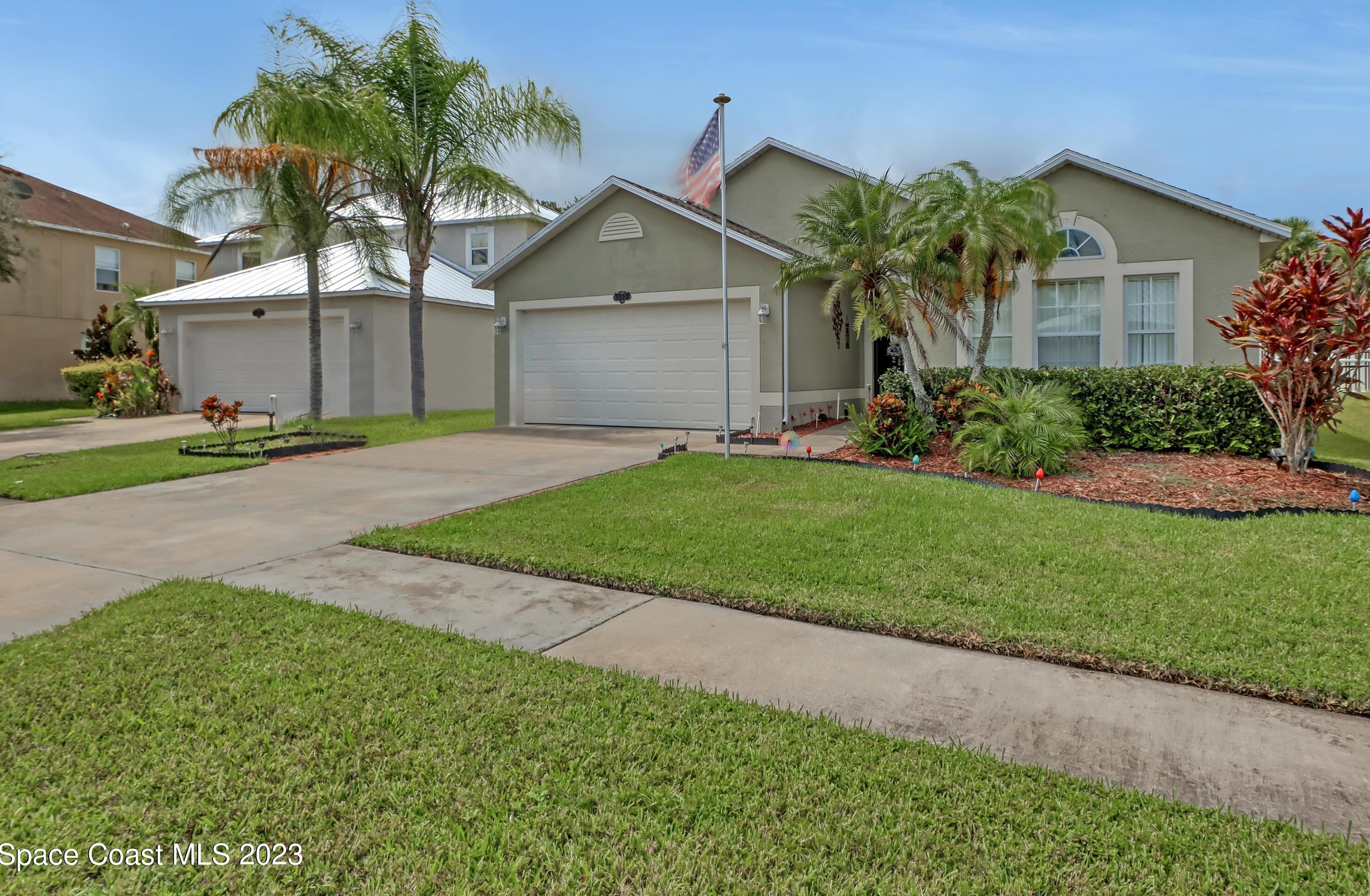 183 Stony Point Dr, Sebastian, FL 32958