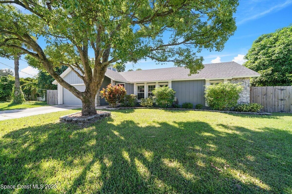 7160 Holly Ave, Cocoa, FL 32927