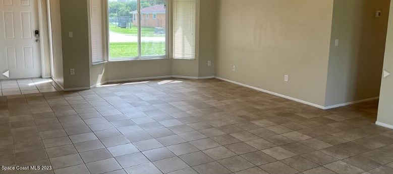 1062 Hooper Ave, Melbourne, FL 32905-4512
