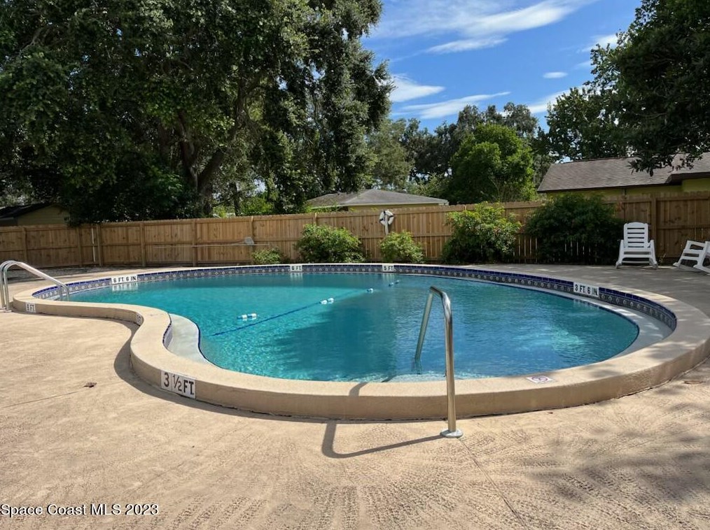 977 Harrison St, Titusville, FL 32780