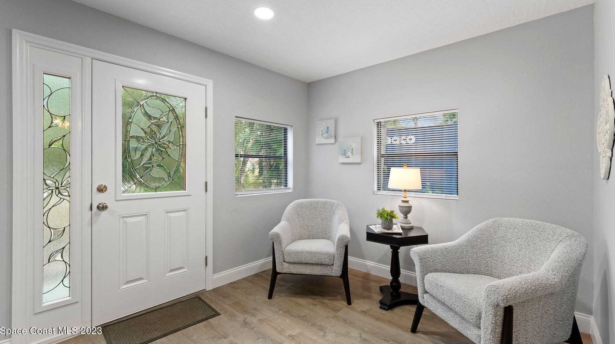 567 Hoover Ln, Melbourne, FL 32904