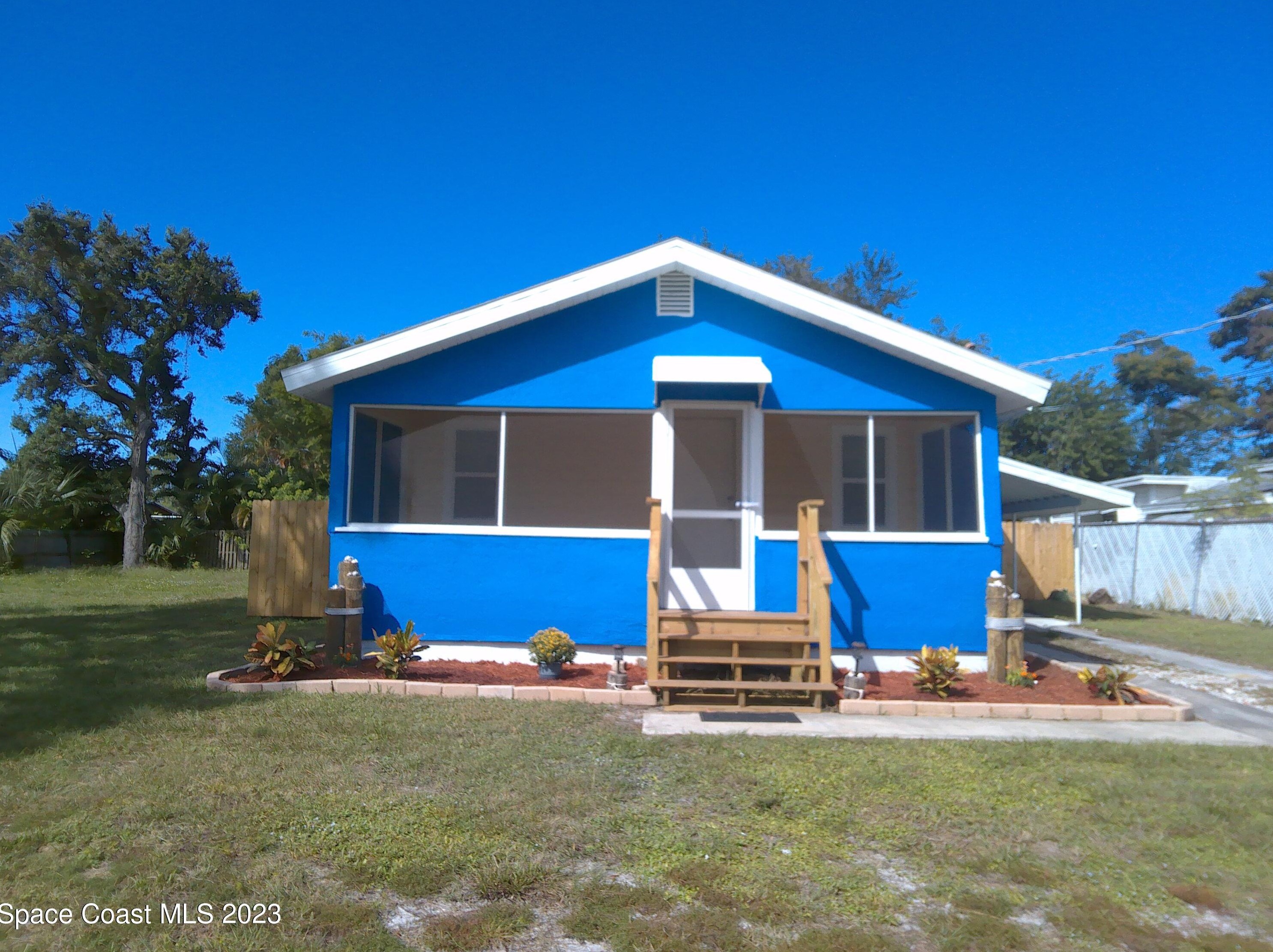 218 E Fee Ave, Melbourne, FL 32901