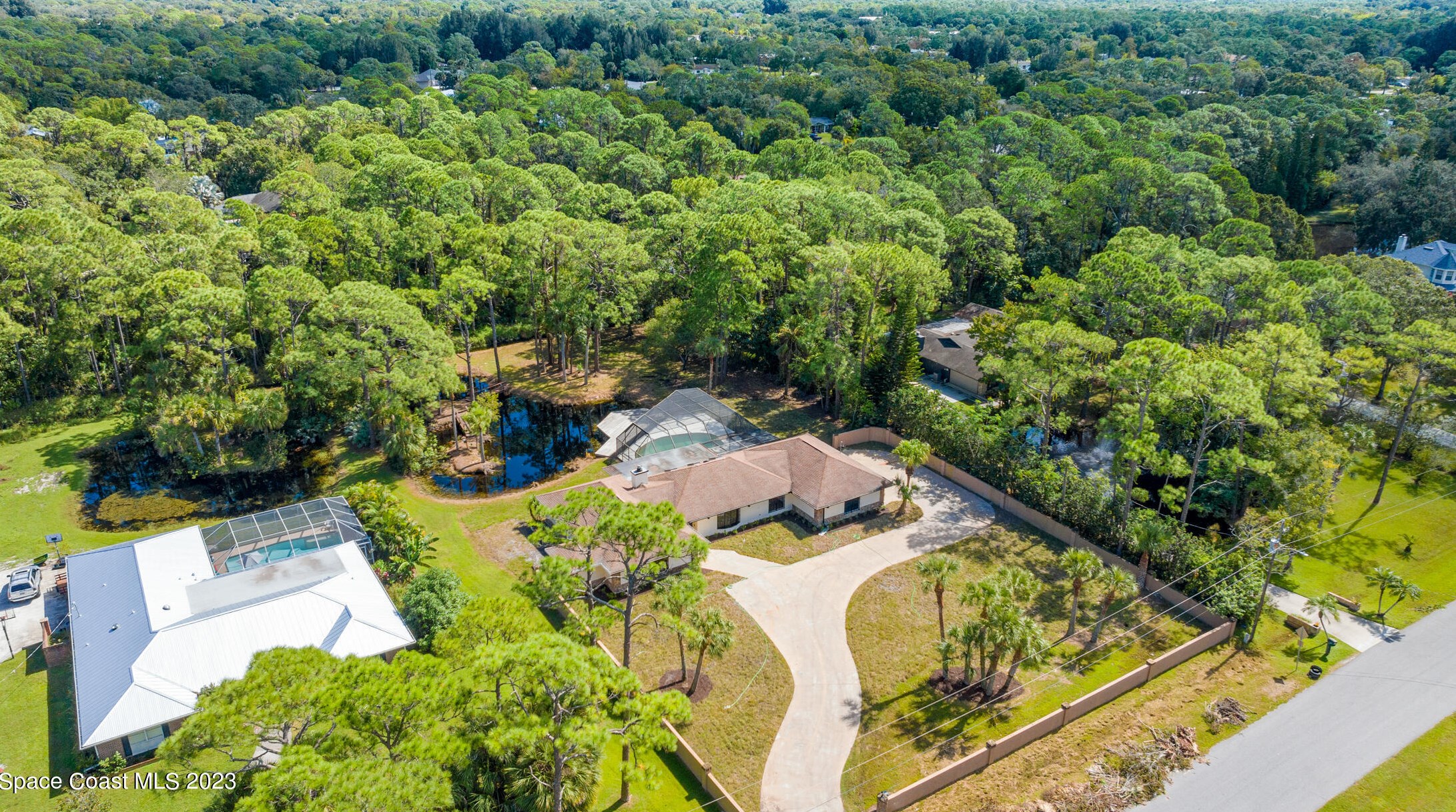 2673 Shell Wood Dr, Melbourne, FL 32934-7748