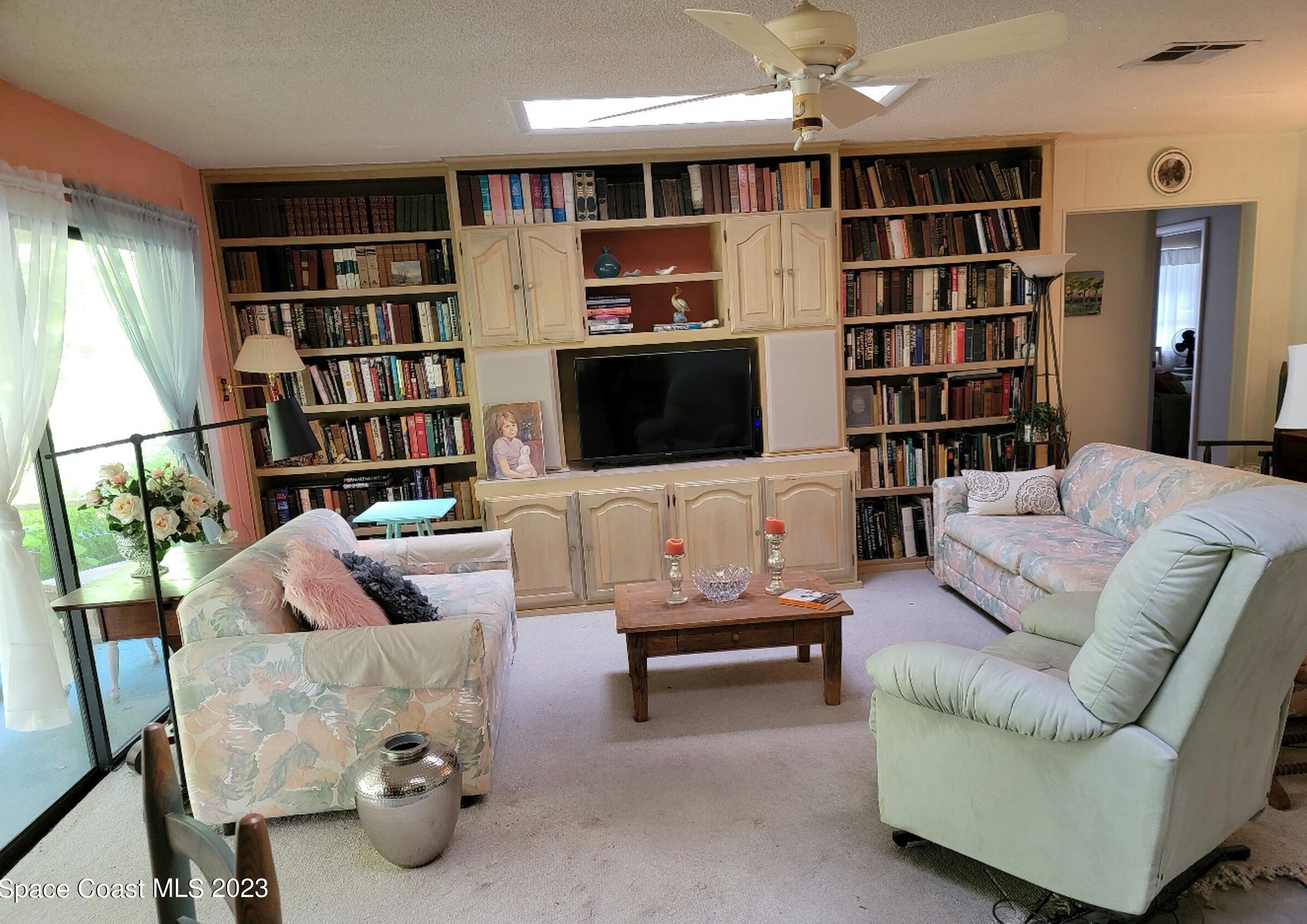 280 Heron Dr, Melbourne, FL 32951-3721